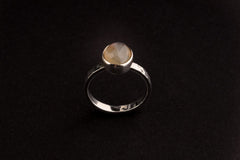 Round Purple Labradorite - Fine 925 Sterling Silver Ring - Hammered Textured - Size US 5 6