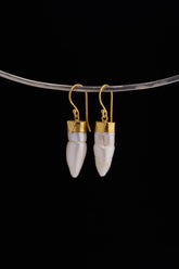 Pearl dangle earrings in handmade 925 sterling silver with elongated natural Pearls and soft organic lustre.