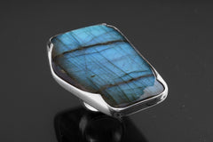 Big AAA Blue Labradorite Freeform Wing Shaped (Has a Twin) - 925 Sterling Silver - Heavy Set Adjustable Textured Ring - Size 5-10 US