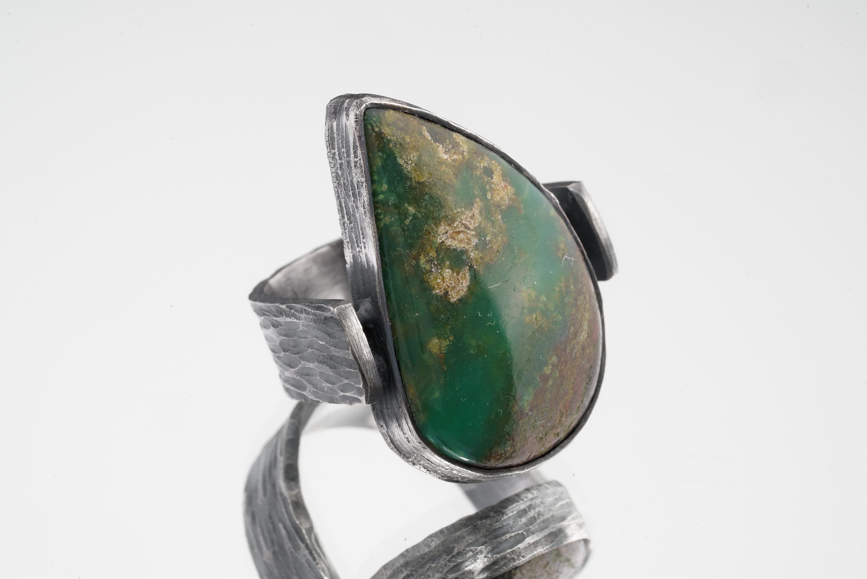 Chrysoprase Abstract Silver Ring in oxidized 925 sterling silver with green gemstone and textured handmade band.