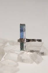 Oxidized Sterling Silver Ring: Raw Himalayan Aquamarine, Hammered Texture, Size 8.5
