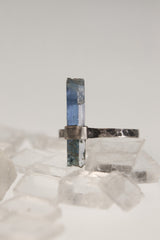 Oxidized Sterling Silver Ring: Raw Himalayan Aquamarine, Hammered Texture, Size 8.5