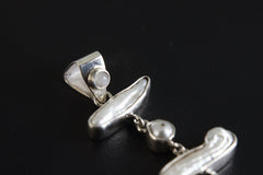 Dangling Moonstone Pearl Pendant: Hammered Sterling Silver Cascade