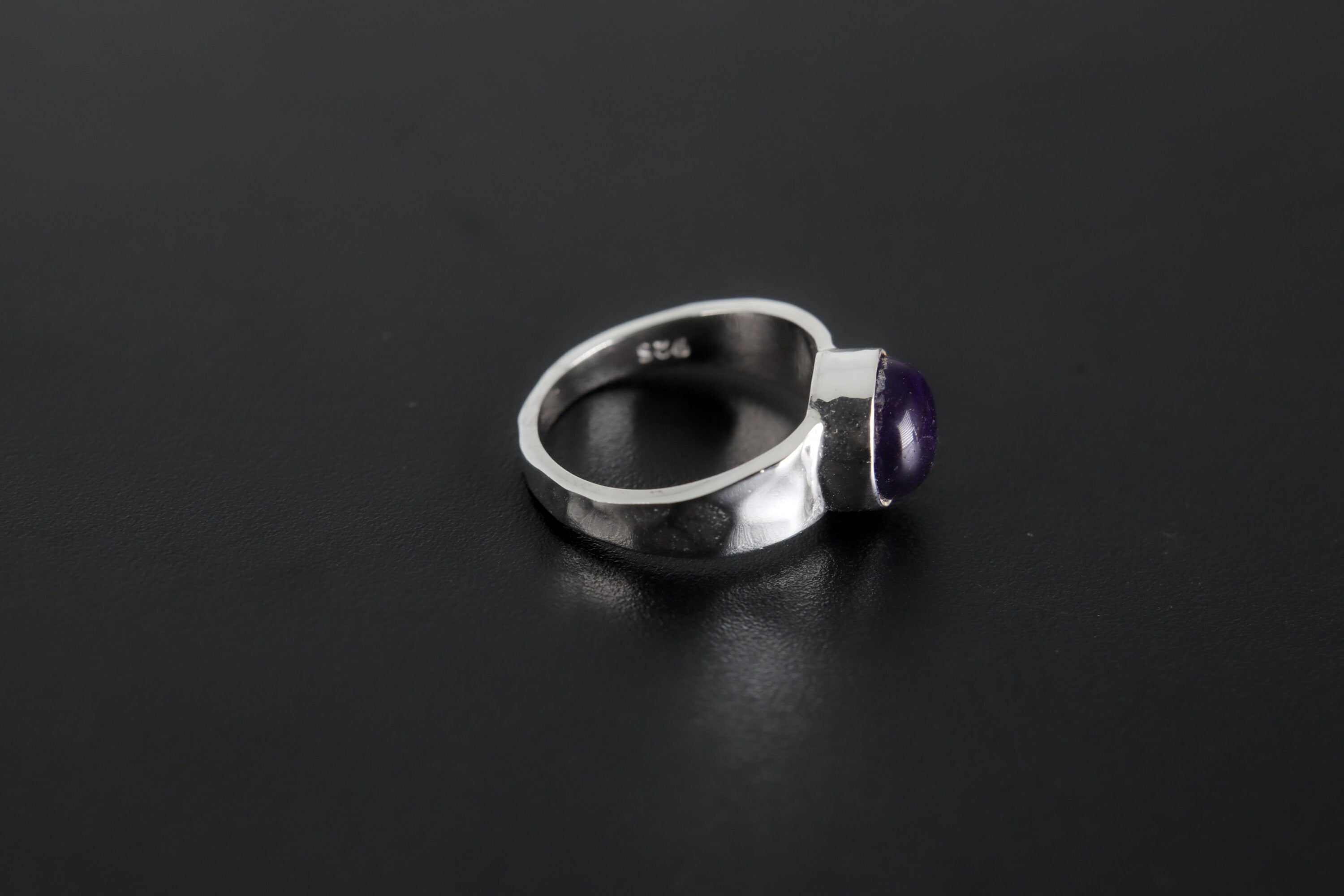 Amethyst Ring 925 Sterling Silver Hammered Unisex Band Purple Cabochon February Birthstone Crown Chakra Jewelry Gift