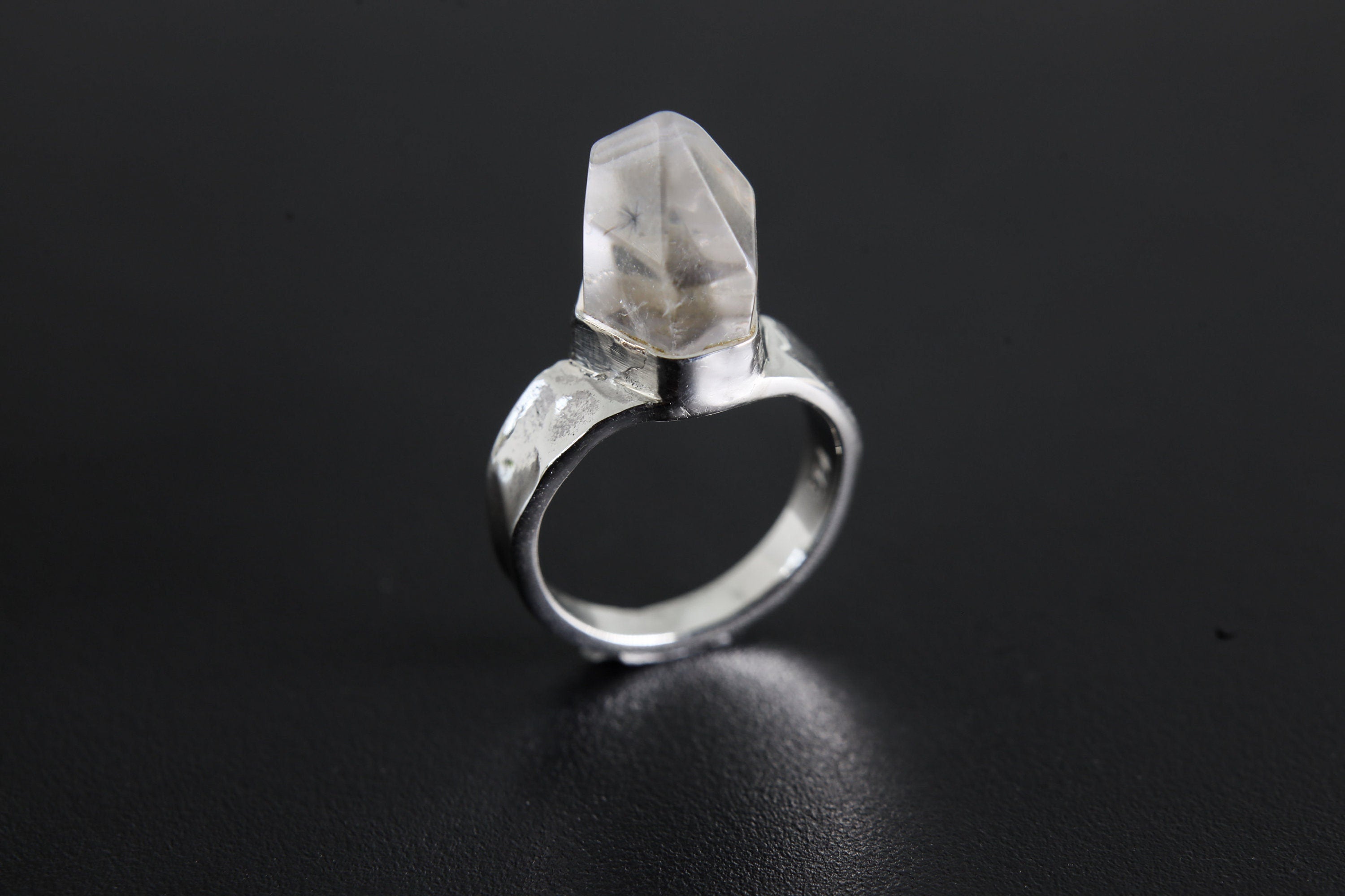Cacoxenite Quartz Ring 925 Sterling Silver Hammered Band Point Crystal Third Eye Crown Chakra Protection Gift Size 6