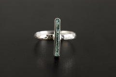 Blue Kyanite Ring 925 Sterling Silver Hammered Band Throat Third Eye Chakra Taurus Libra Aries Jewelry Gift Size 9