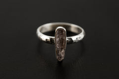 Vera Cruz Elegance - Sterling Silver Ring - Hammer Textured & Shiny Finish - Size 5 US