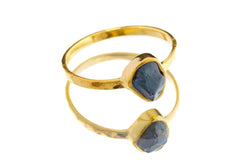 Gemmy Australian Fossicked Natural Sapphire - Stack Crystal Ring - Size 6 US - Gold Plated 925 Sterling Silver - Thin Band Hammer Textured