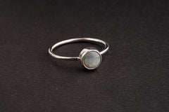 Lightning Ridge Opal - Fine 925 Sterling Silver Round Ring Band - Size US 6 7
