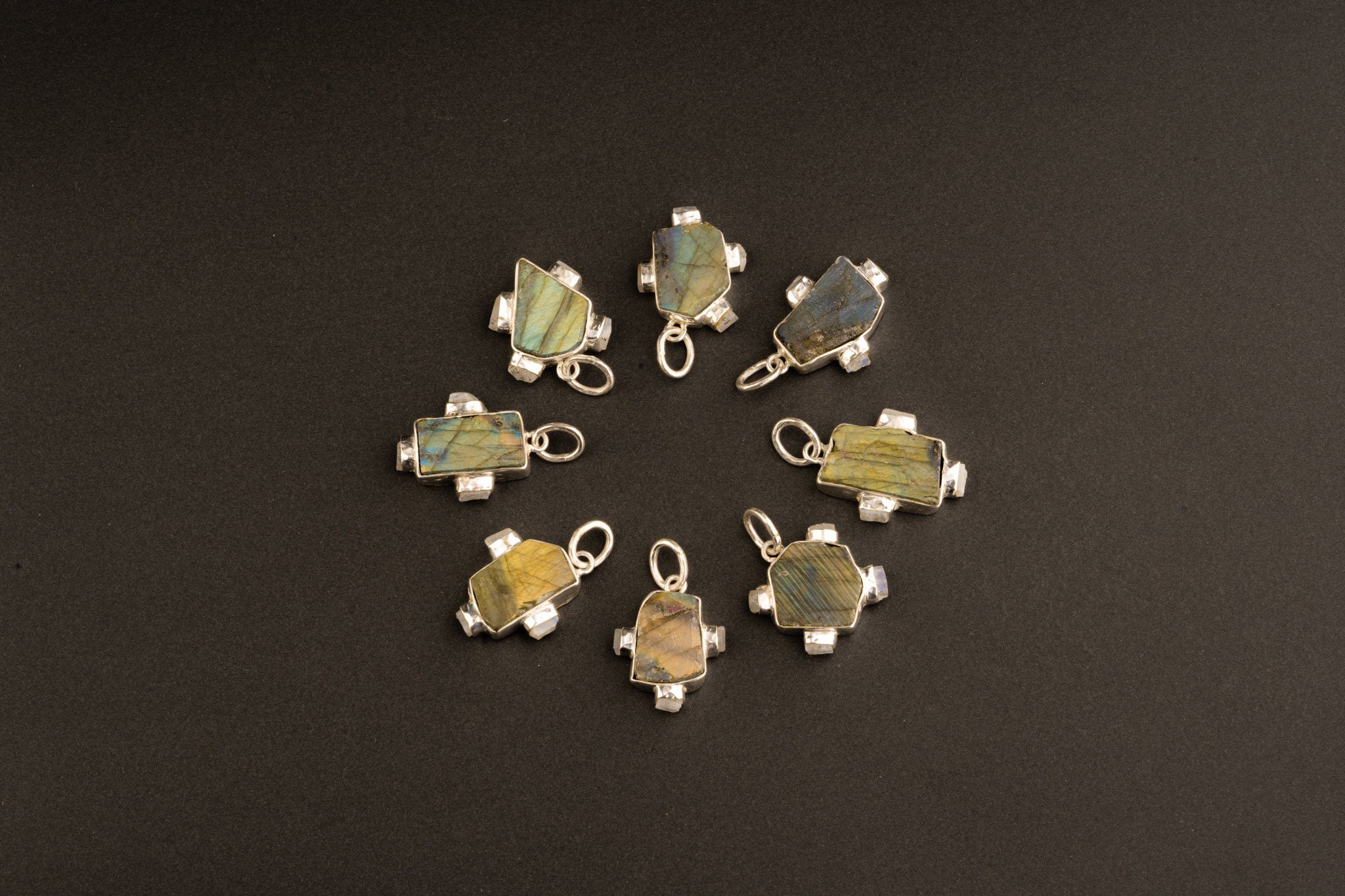 Rainbow Labradorite Necklace 925 Silver Raw Blue Moonstone Pendant Hammered Bezel Crystal Jewelry