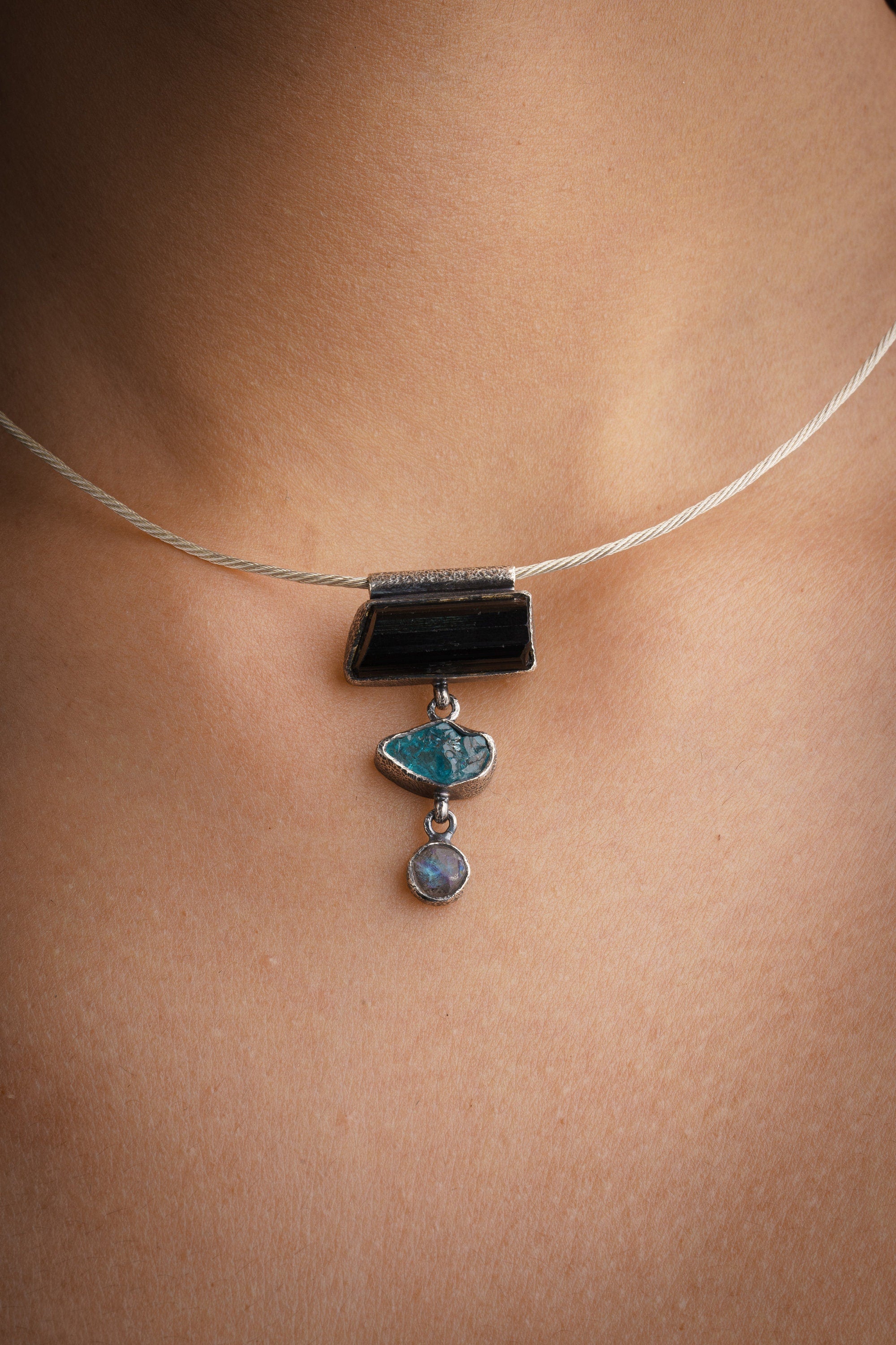 925 Sterling Silver Dangling Crystal Necklace - Black Tourmaline, Blue Gem Apatite, Fiery Labradorite in Textured Oxidised Stack Pendant