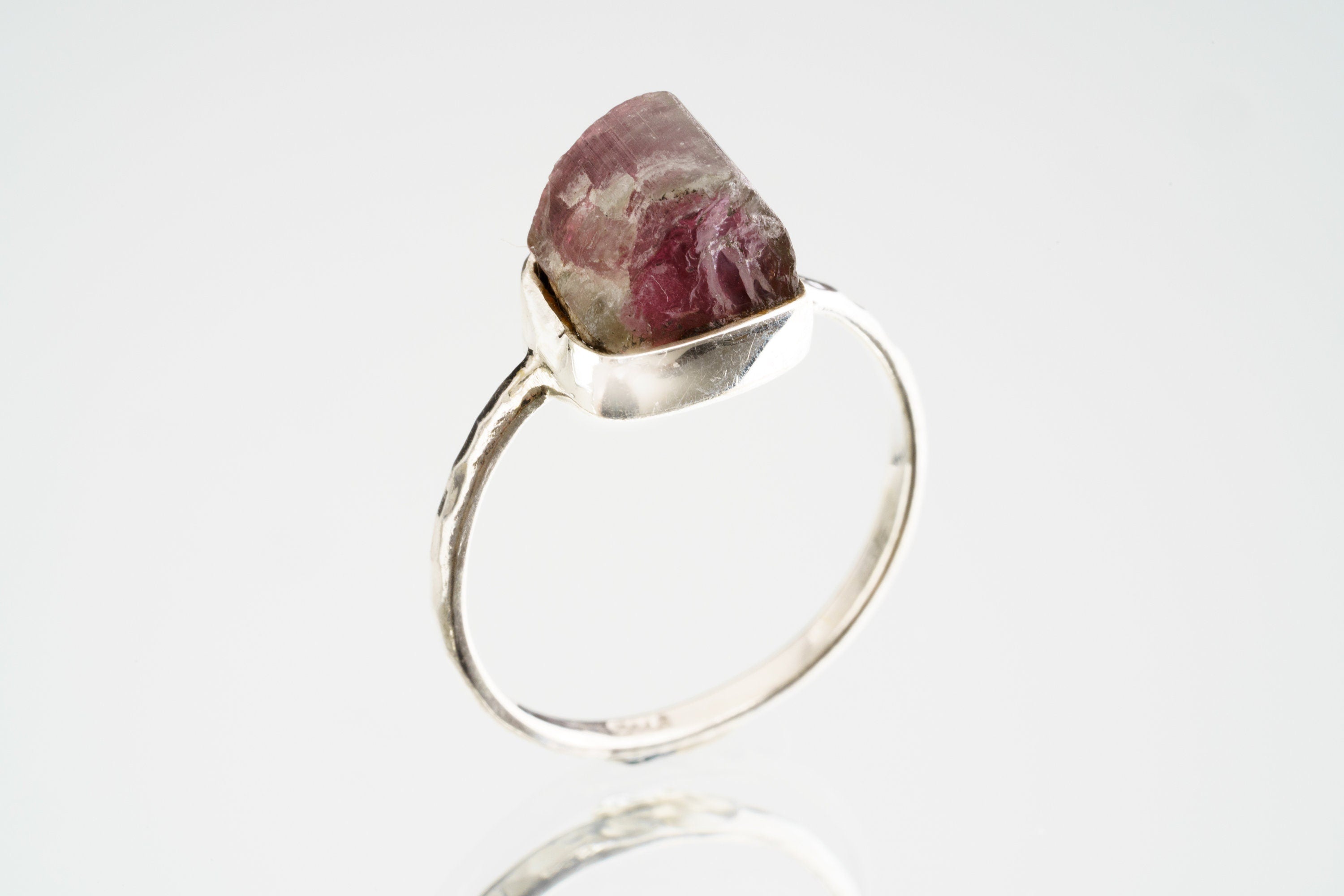 Pink gem Tourmaline Rubellite - Stack Crystal Ring - Size 6 US - 925 Sterling Silver - Thin Band Hammer Textured