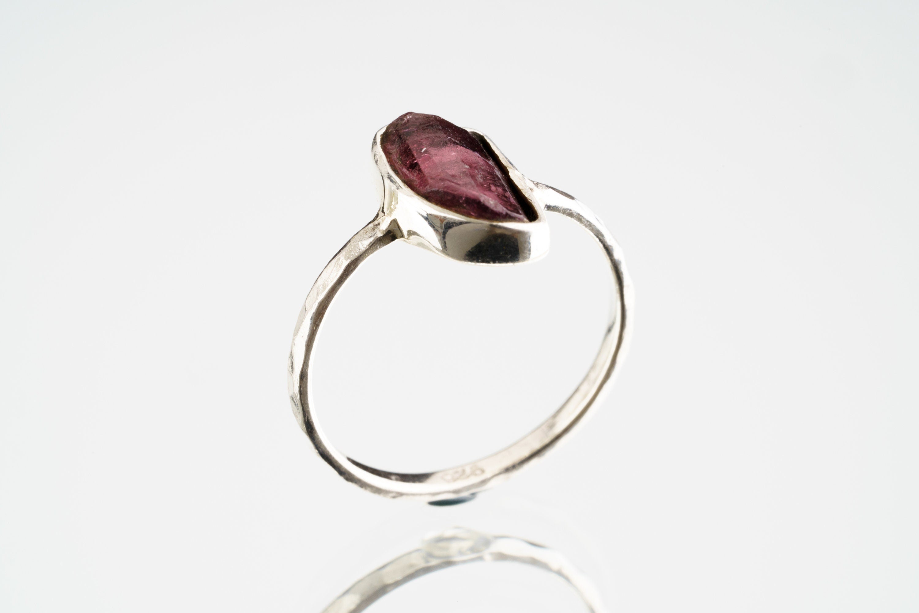 Pink gem Tourmaline Rubellite - Stack Crystal Ring - Size 4 3/4 US - 925 Sterling Silver - Thin Band Hammer Textured