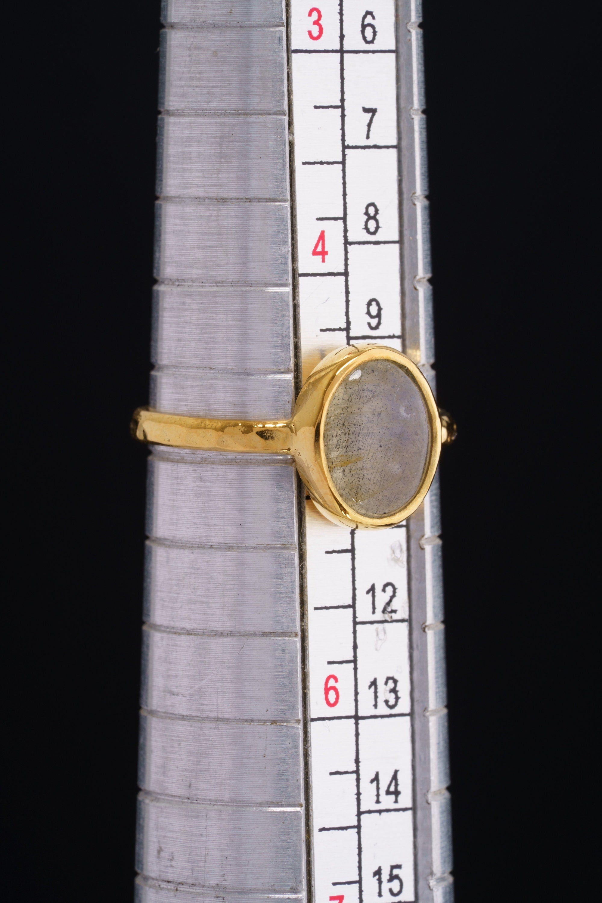 High Grade Labradorite - Stack Crystal Ring - Size 5 US - Gold Plated 925 Sterling Silver - Thin Band Hammer Textured
