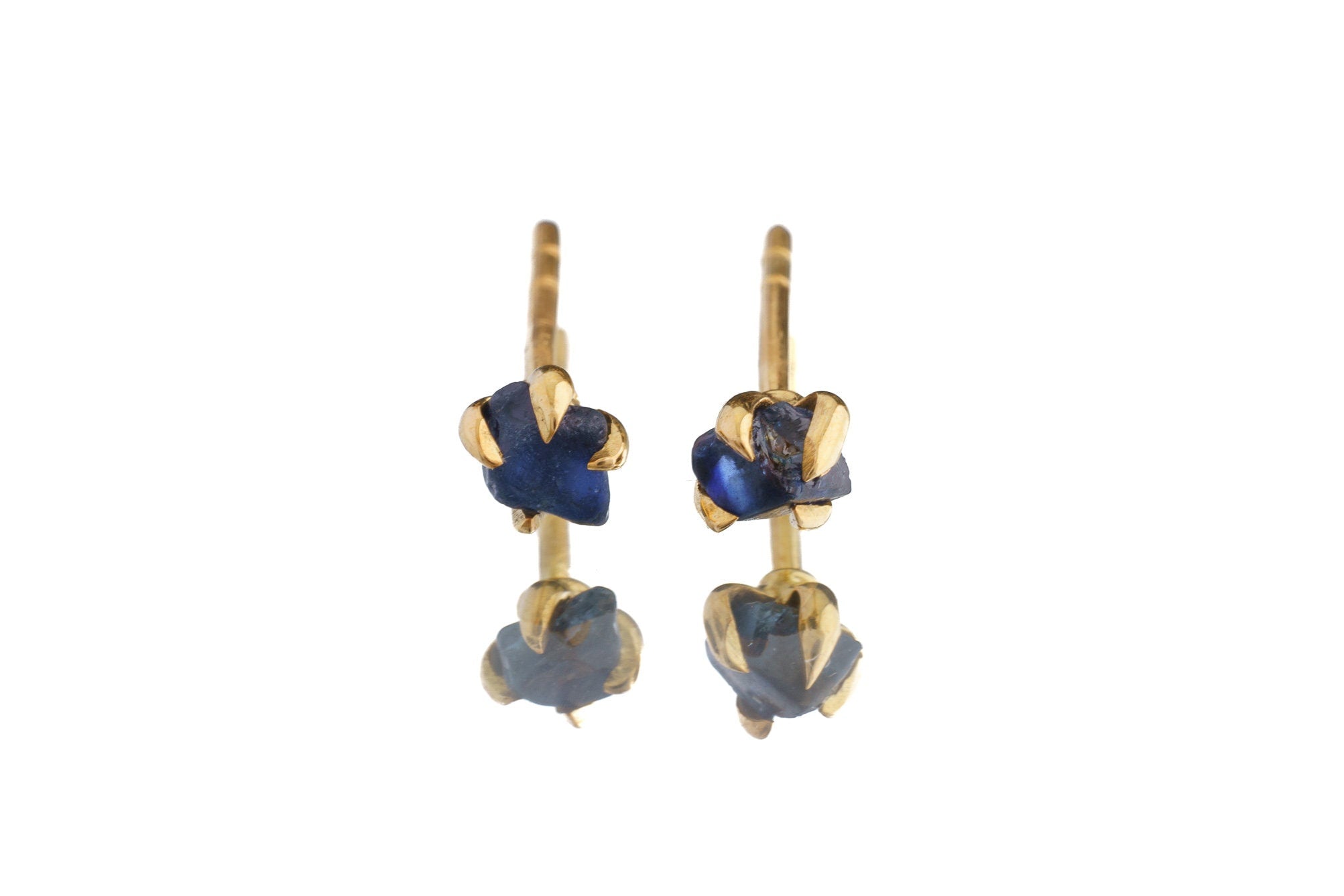 Australian natural Creek tumbled Sapphire - Unique Claw Stud Erring's - Gold Plated Sterling Silver 4 Prong Setting