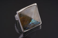 Unique Crystal Ring with Flashy Big Labradorite Pyramid in 925 Sterling Silver, Adjustable Ring Heavy Set Textured Band, Sizes 5-10 US