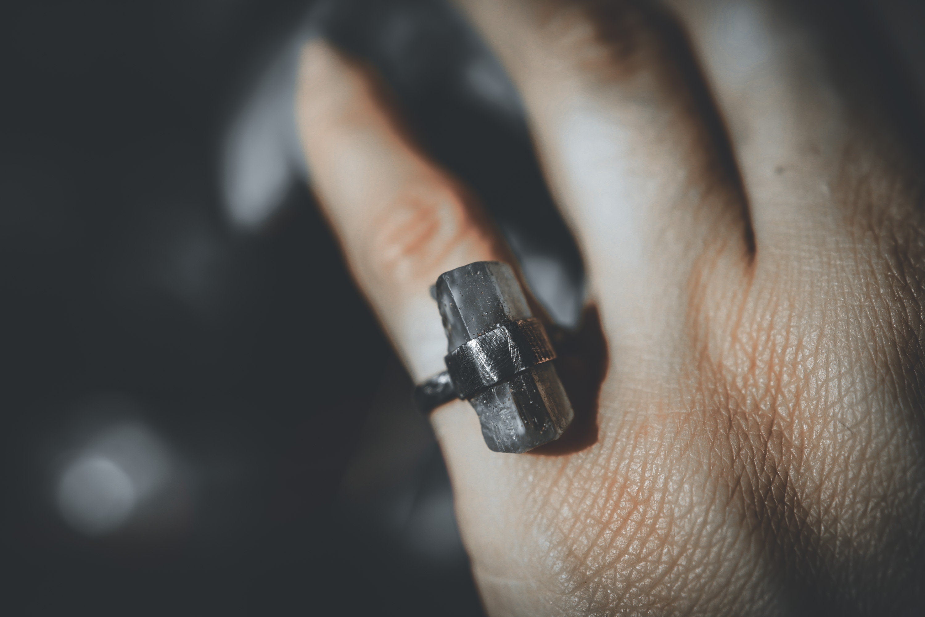 Raw Aquamarine Sterling Silver Ring: Hammered Oxidized Band, Size 5 1/4