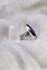 A Sturdy Veil of Elegance and Mystique: Adjustable Sterling Silver Ring with Amethyst Oval - Unisex - Size 5-10 US - NO/01
