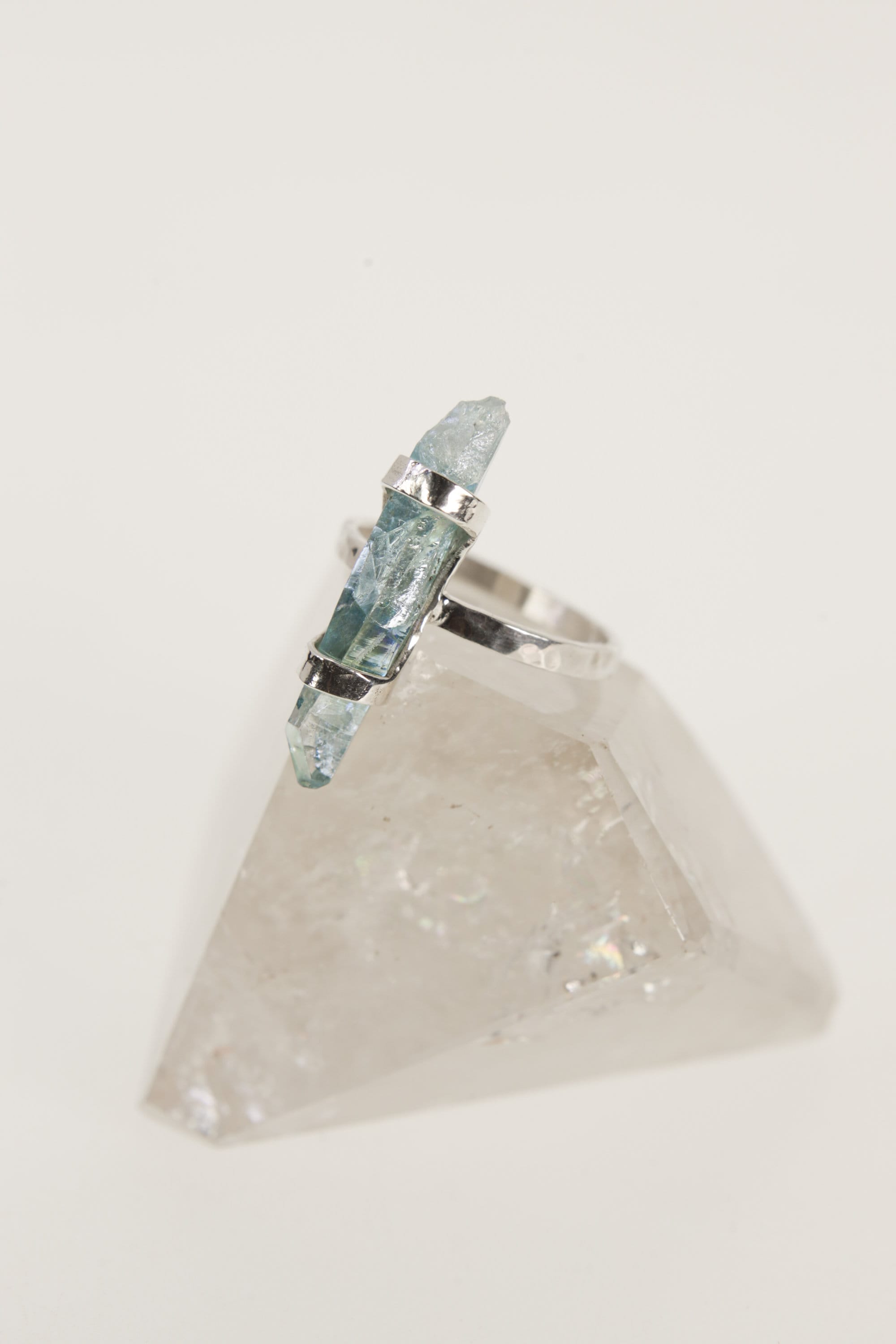 Azure Point Aqua Aura Quartz Ring: Hammered & Shiny Finish - Sterling Silver Ring with Raw Australian Ocean Aquamarine - Size 7.5 US