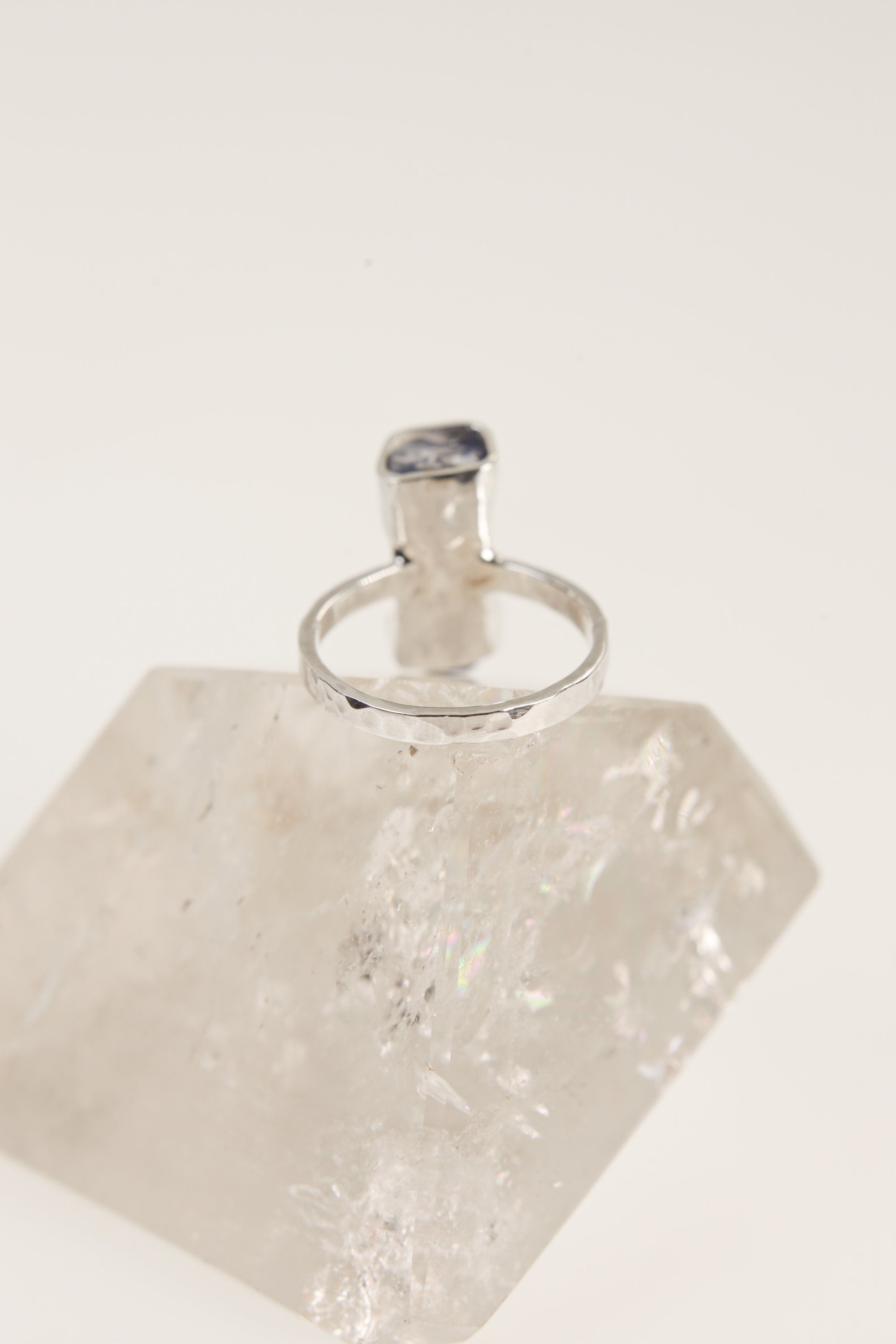 Ocean Kyanite Silver Ring 925 Oxidized Hammered Band Blue Australian Crystal Communication Jewelry Gift