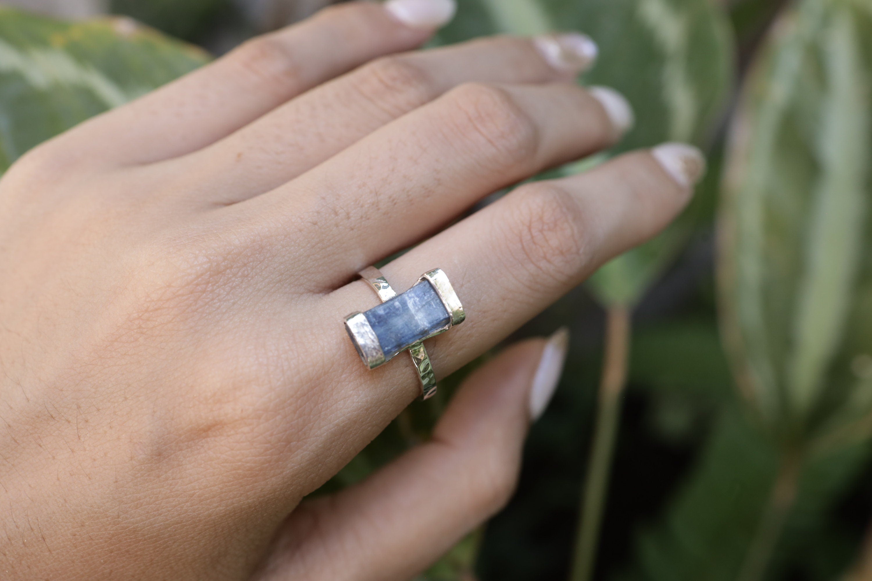 Australian Ocean Kyanite Ring 925 Sterling Silver Oxidized Hammered Band Throat Third Eye Chakra Gift Size 6.5