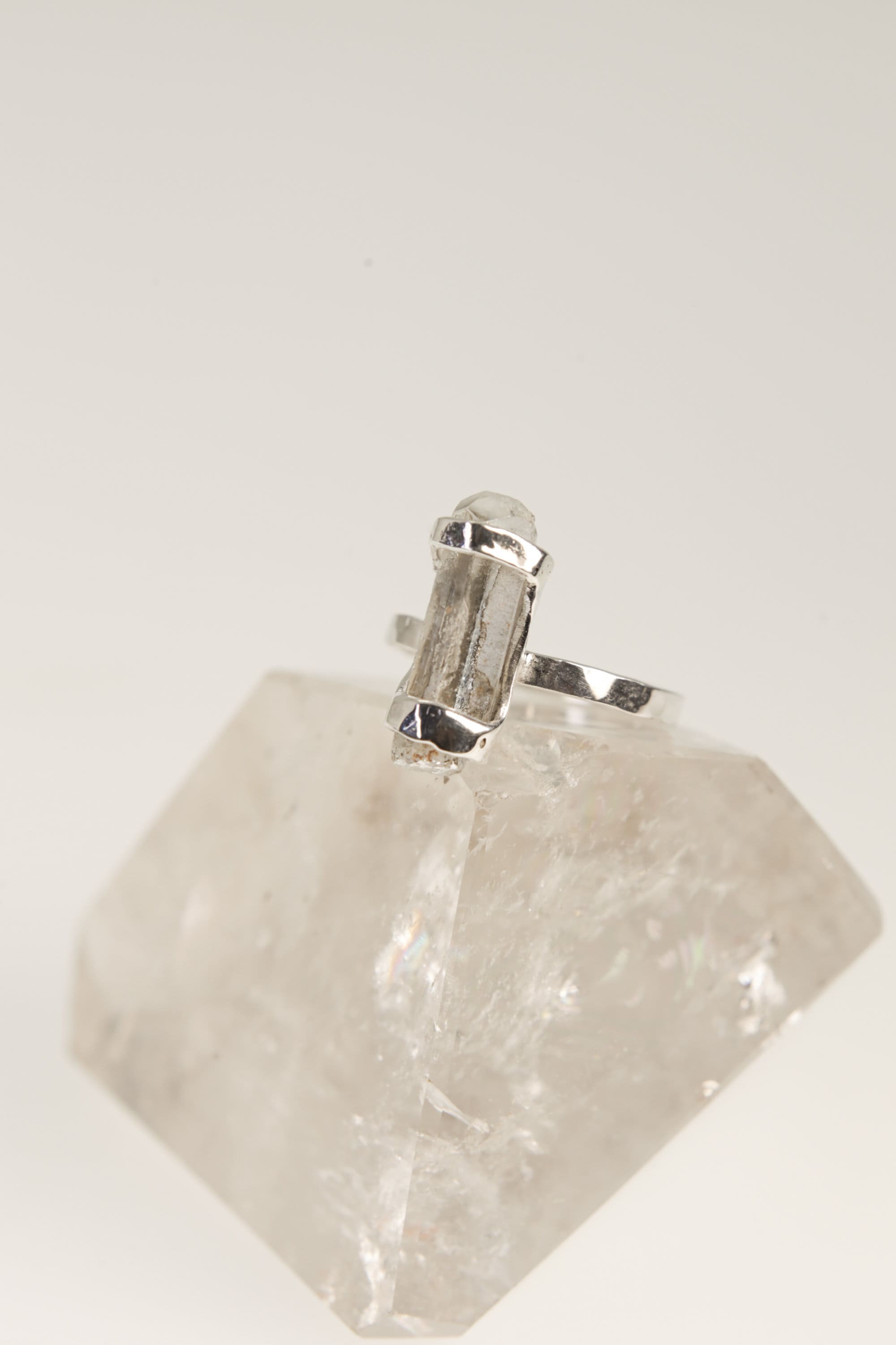 Raw Aquamarine Sterling Silver Ring - Hammered Band, Size 5 1/2