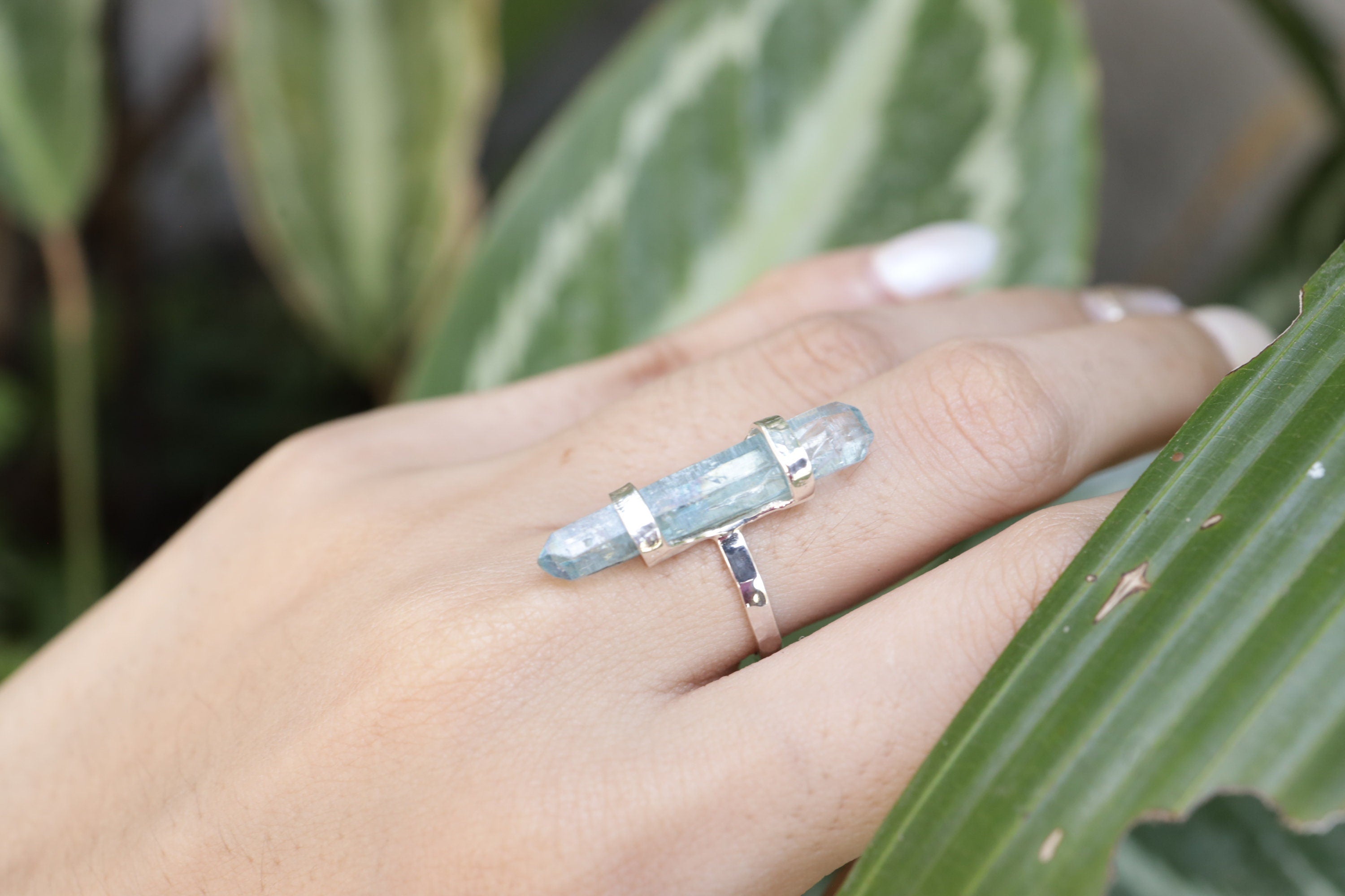 Silver Wrapped Double Terminated Aqua Aura Lemurian Quartz Generator Ring in Sterling Silver, Hammered Shiny Chic Jewelry, Size 5