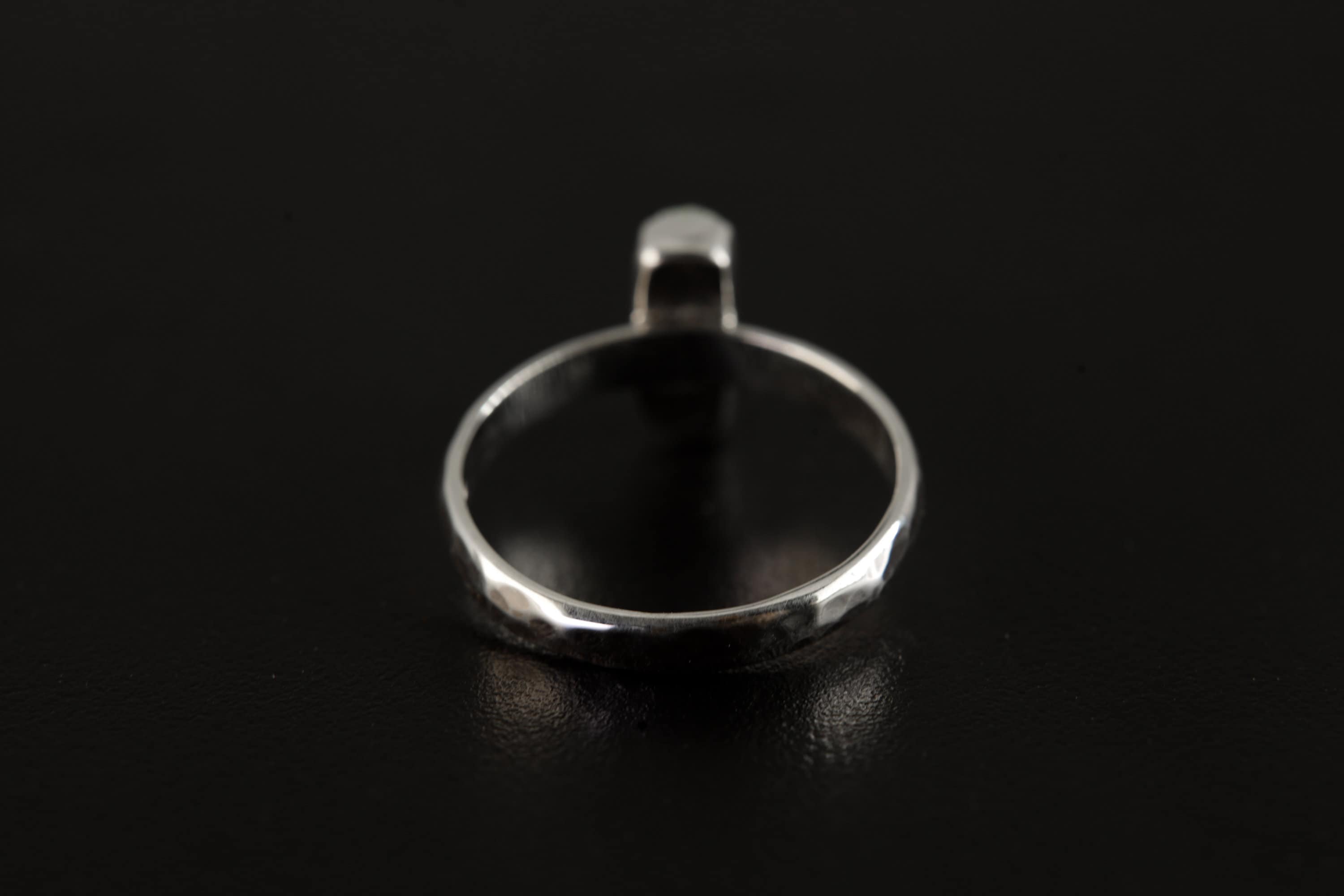 Small Potent Gem Aquamarine Ring, Sterling Silver, Hammer Textured & Shiny Finish Crystal Band, Size 7 US, Throat Chakra, Pisces/Aquarius