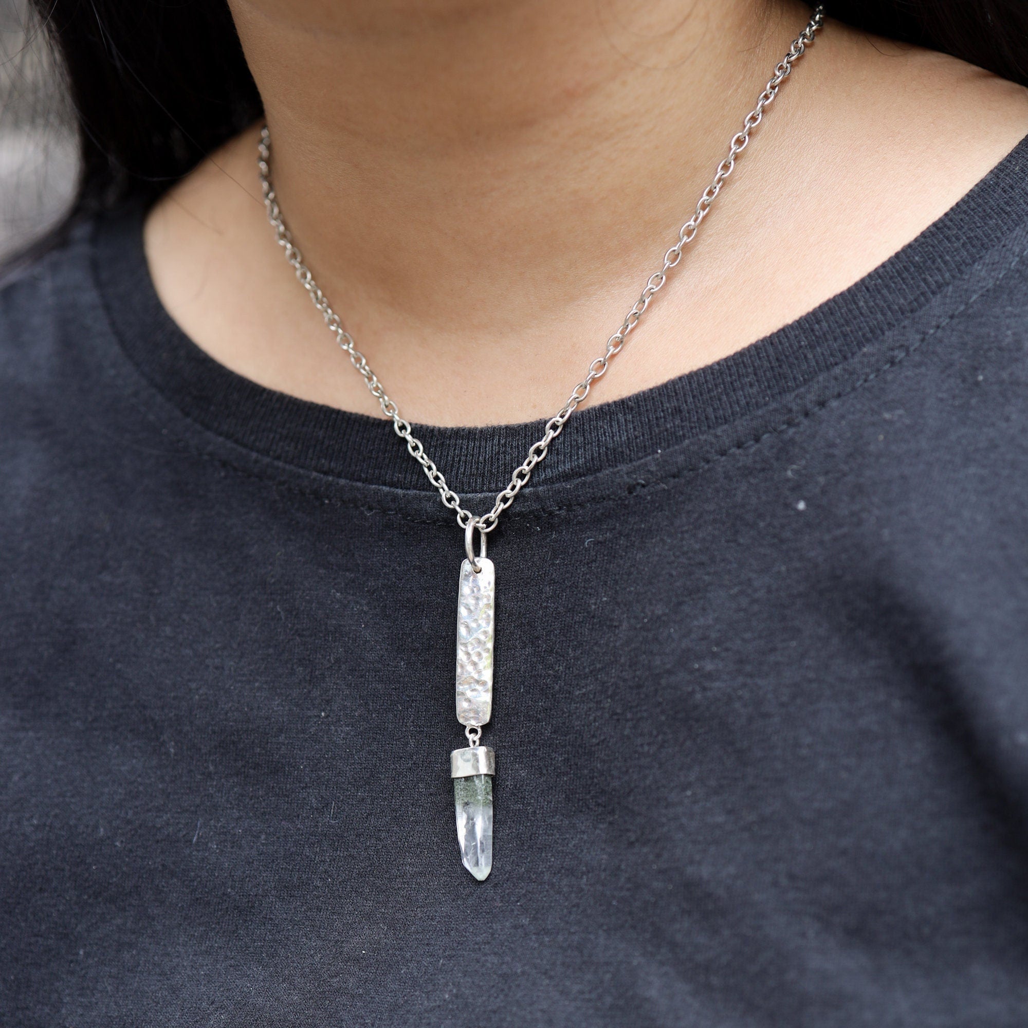 Himalayan Harmony Chloride Inclusion Laser Quartz Point Pendant - Sterling Silver - Hammer Texture & Shiny Finish