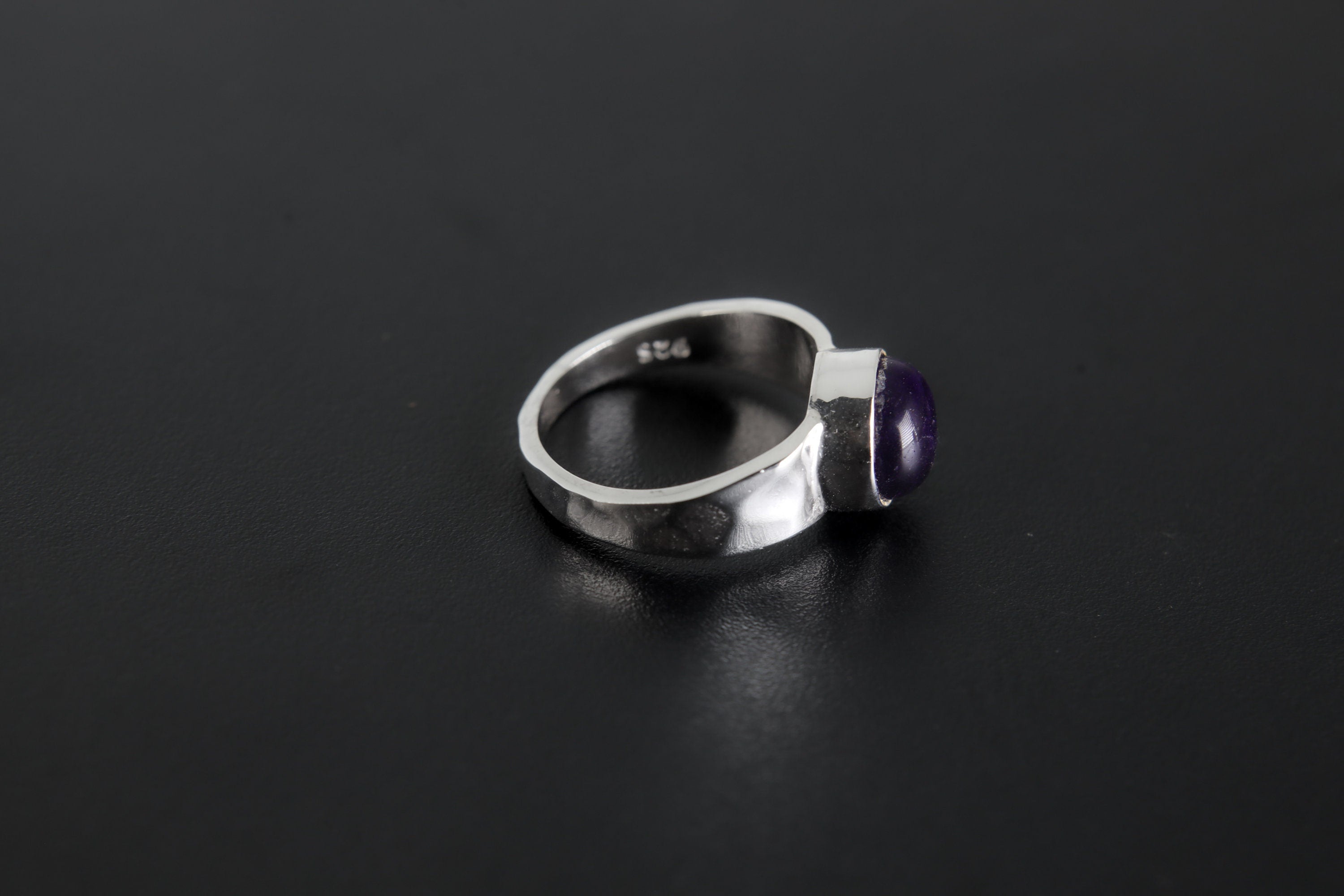 Amethyst Ring 925 Sterling Silver Hammered Unisex Band Purple Cabochon February Birthstone Crown Chakra Jewelry Gift