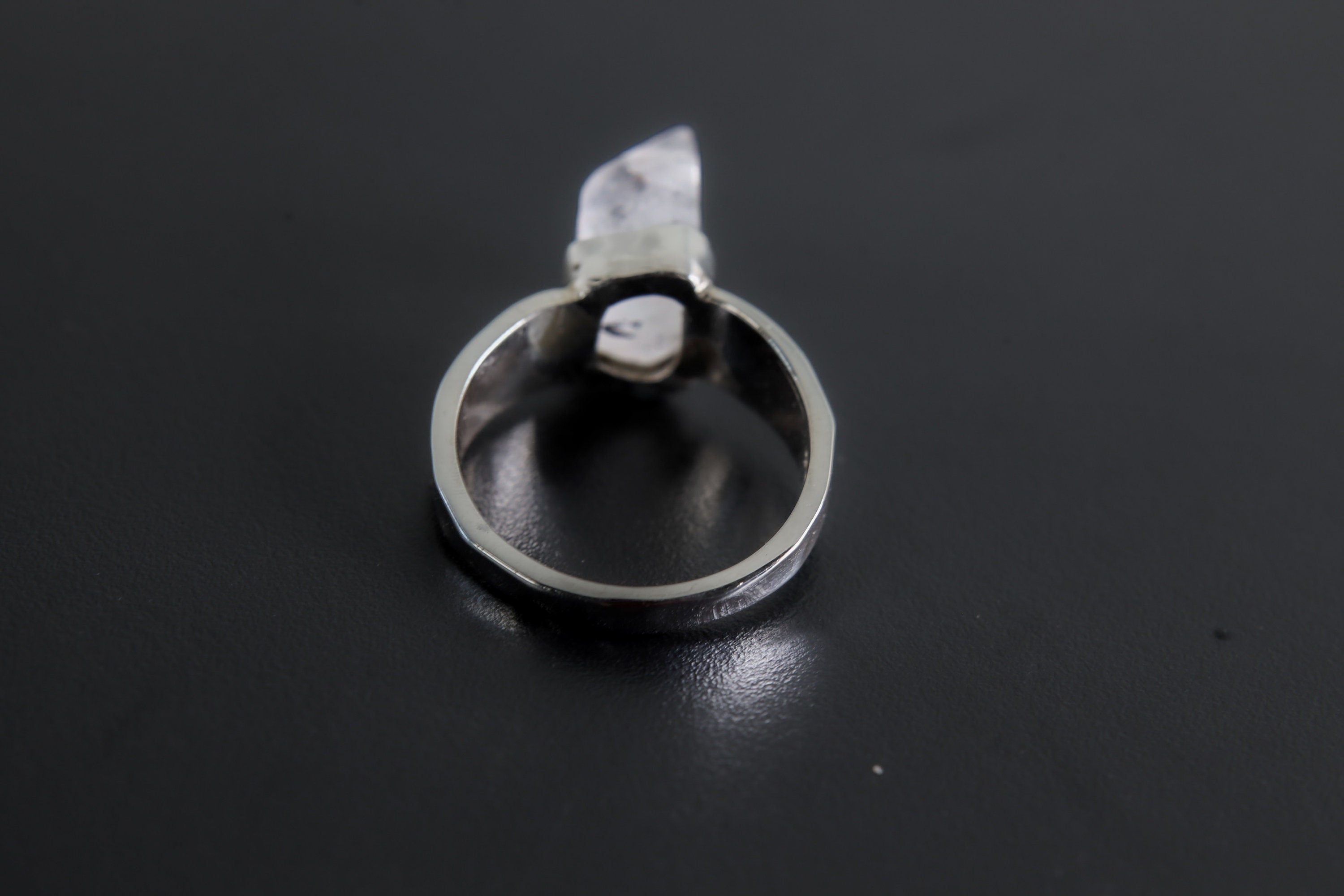 Cacoxenite Quartz Ring 925 Sterling Silver Hammered Band Point Crystal Third Eye Crown Chakra Protection Gift Size 9