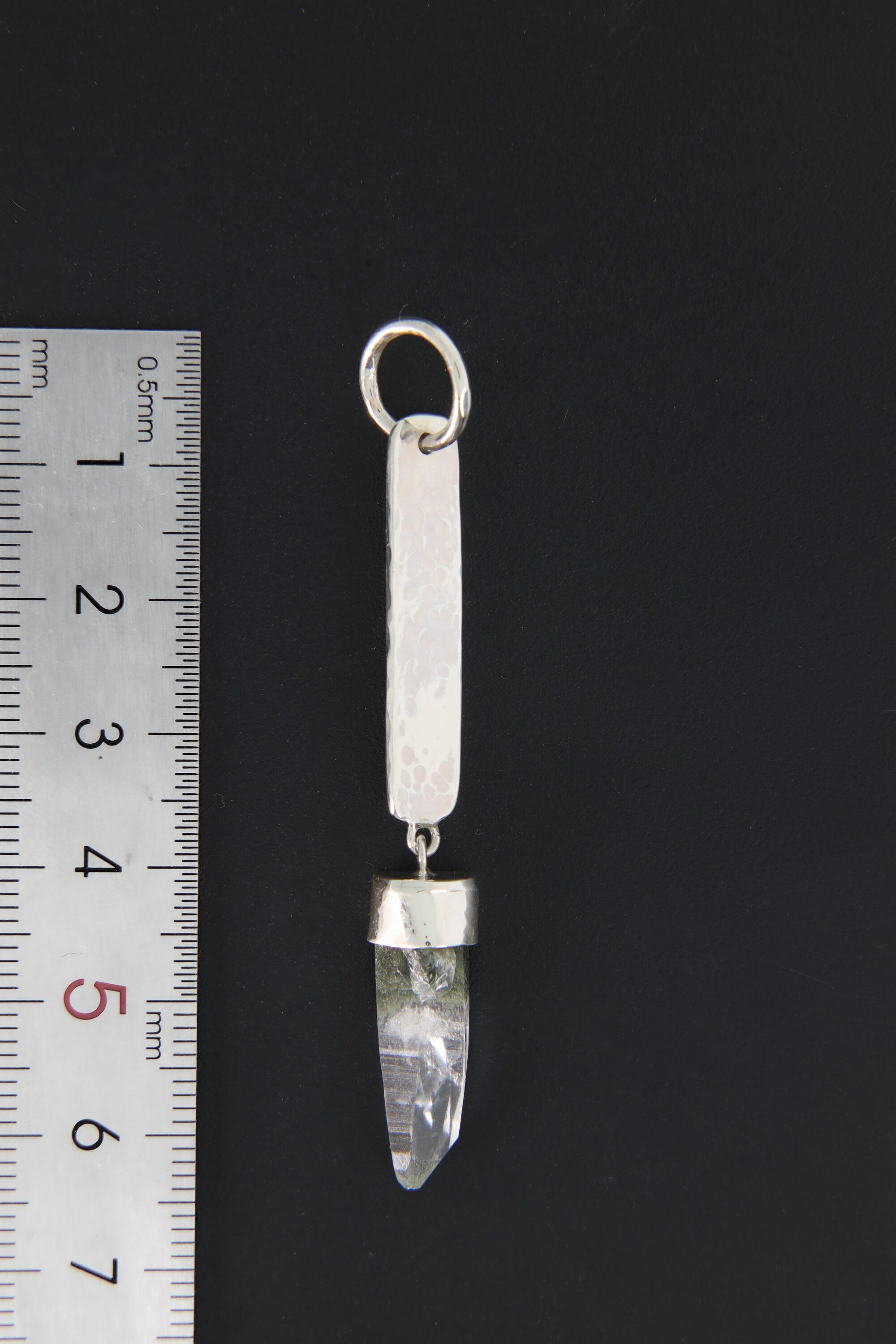 Himalayan Harmony Chloride Inclusion Laser Quartz Point Pendant - Sterling Silver - Hammer Texture & Shiny Finish