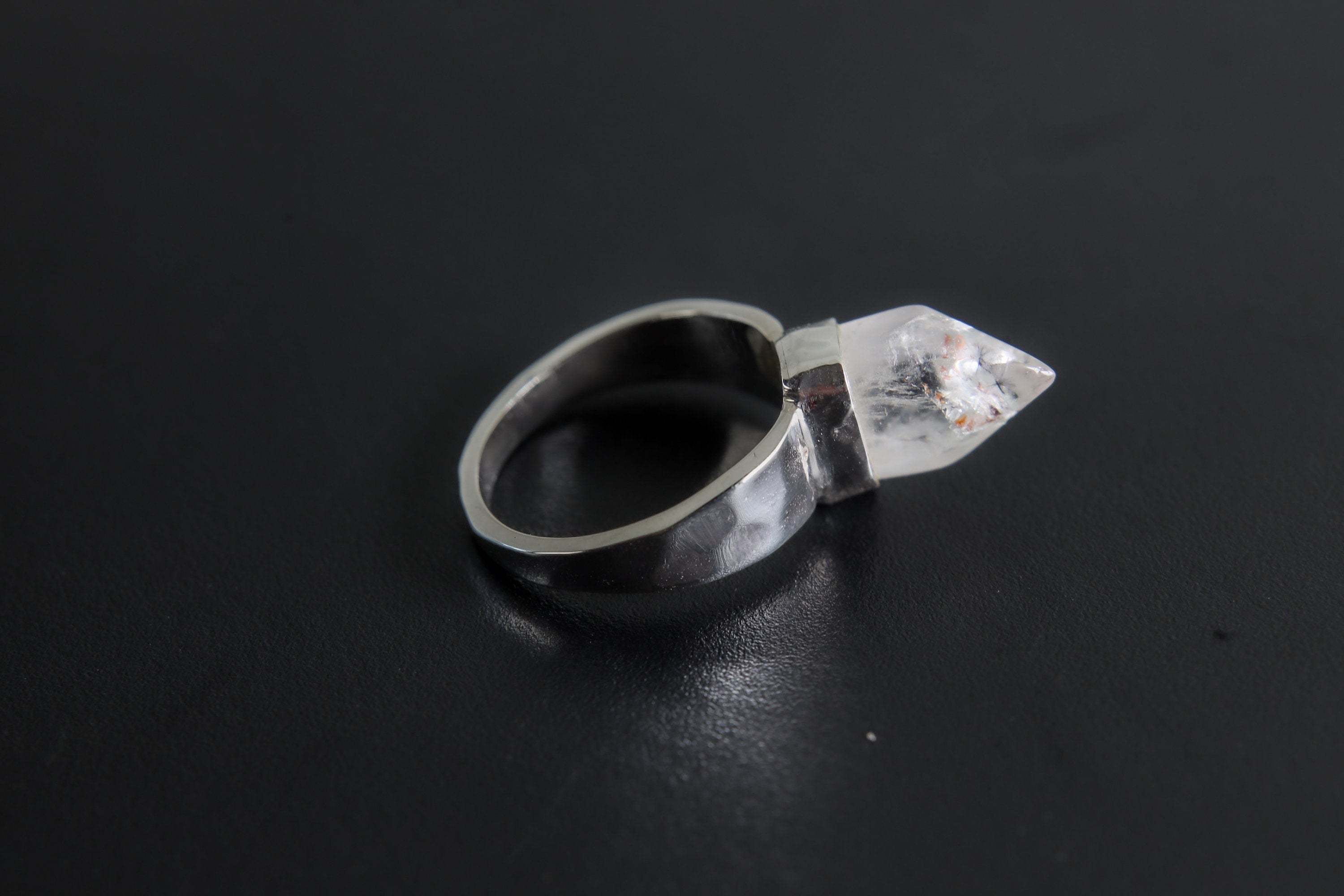 Cacoxenite Quartz Ring 925 Sterling Silver Hammered Band Point Crystal Third Eye Crown Chakra Protection Gift Size 9