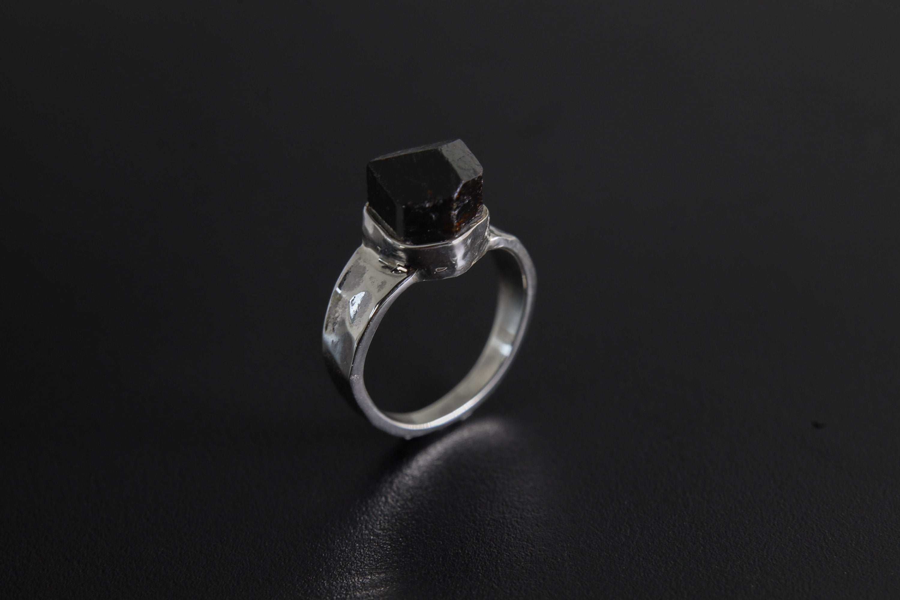 Black Tourmaline Ring 925 Sterling Silver Hammered Band Root Chakra Capricorn Libra Protection Jewelry Gift
