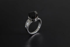Black Tourmaline Ring 925 Sterling Silver Hammered Band Root Chakra Capricorn Libra Protection Jewelry Gift
