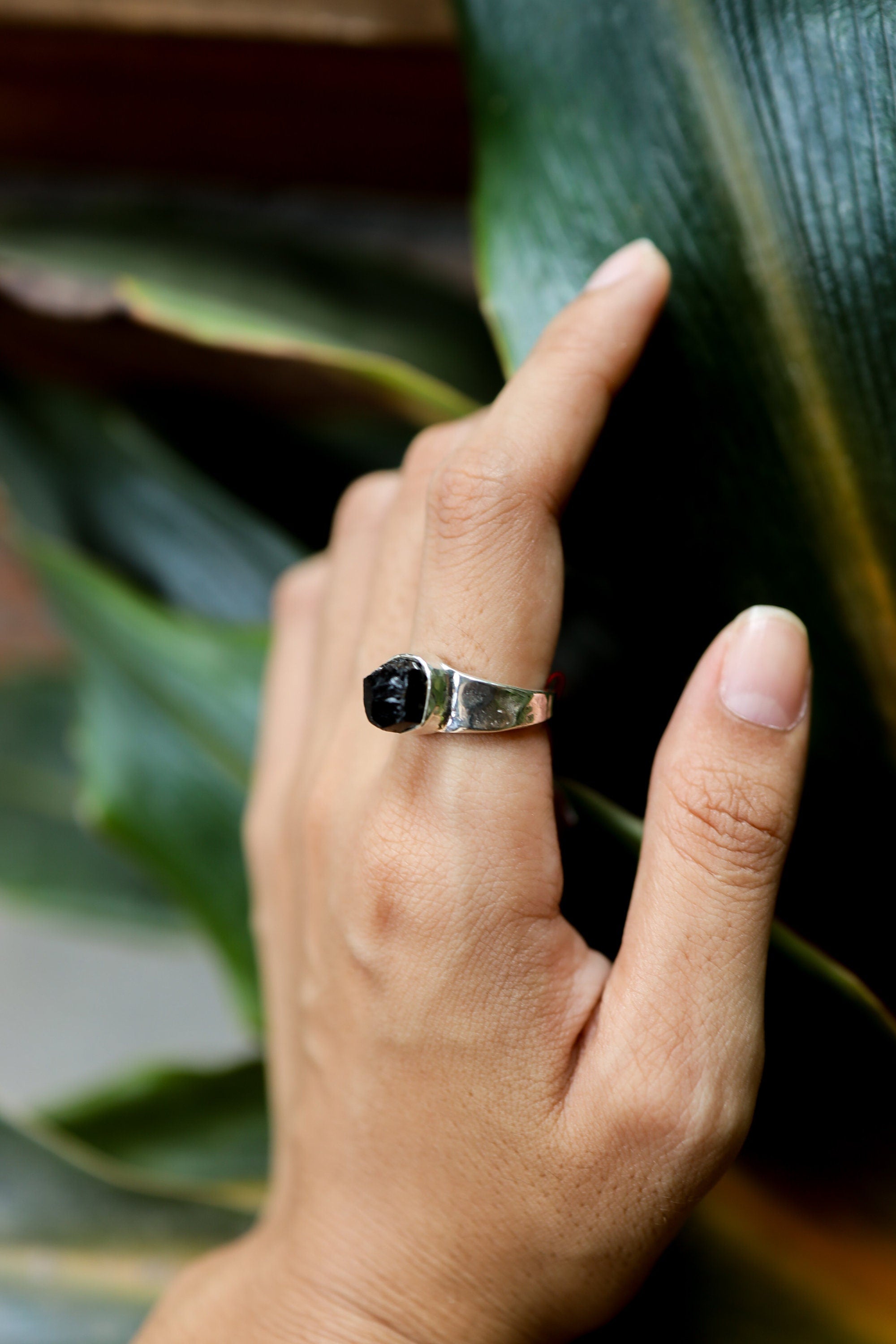Hammered Black Tourmaline Ring: 925 Sterling Silver, Unisex, Size 6