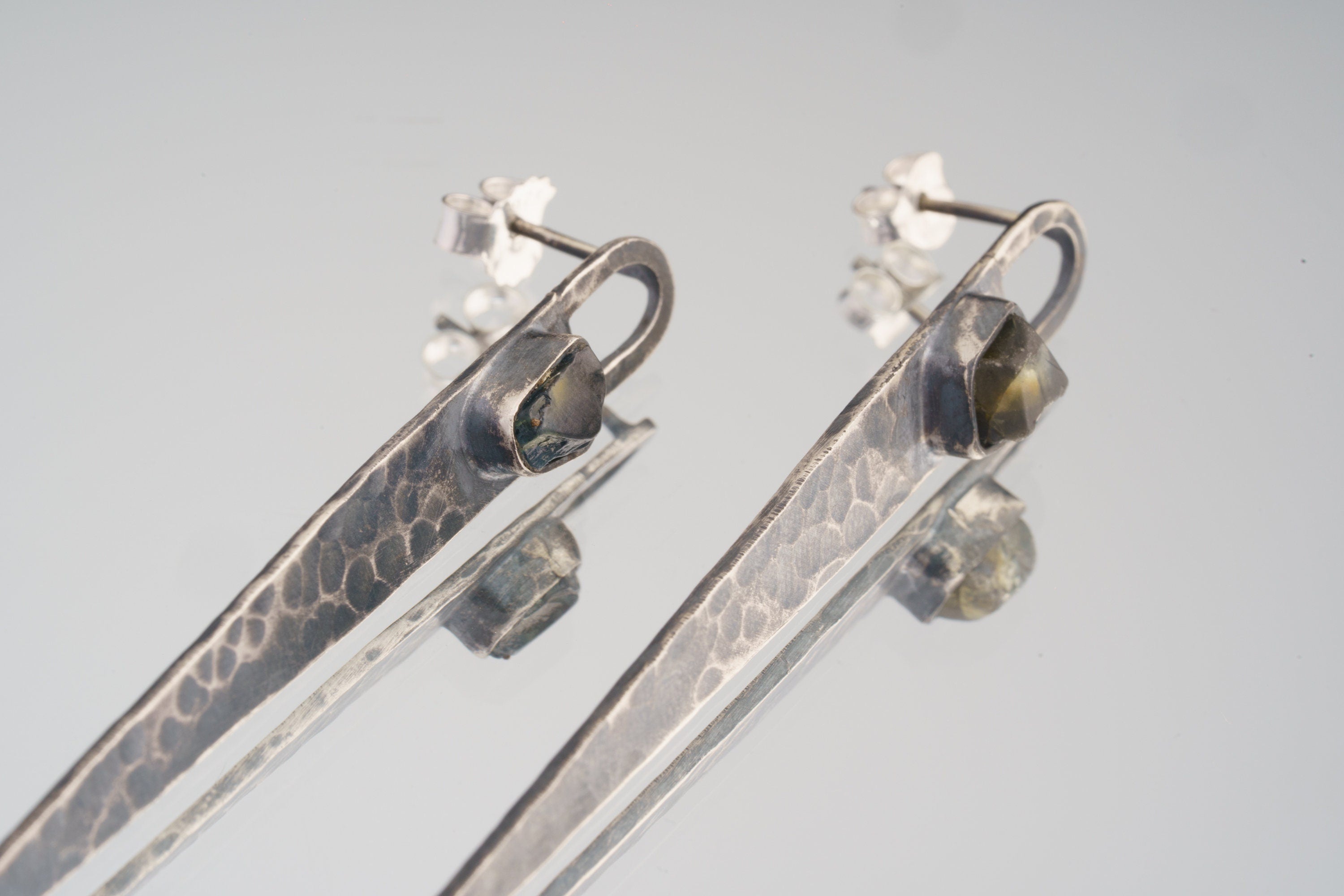 Sapphire Stud Earrings 925 Sterling Silver Oxidized Hammered Texture 8cm Dangles September Birthstone Gift