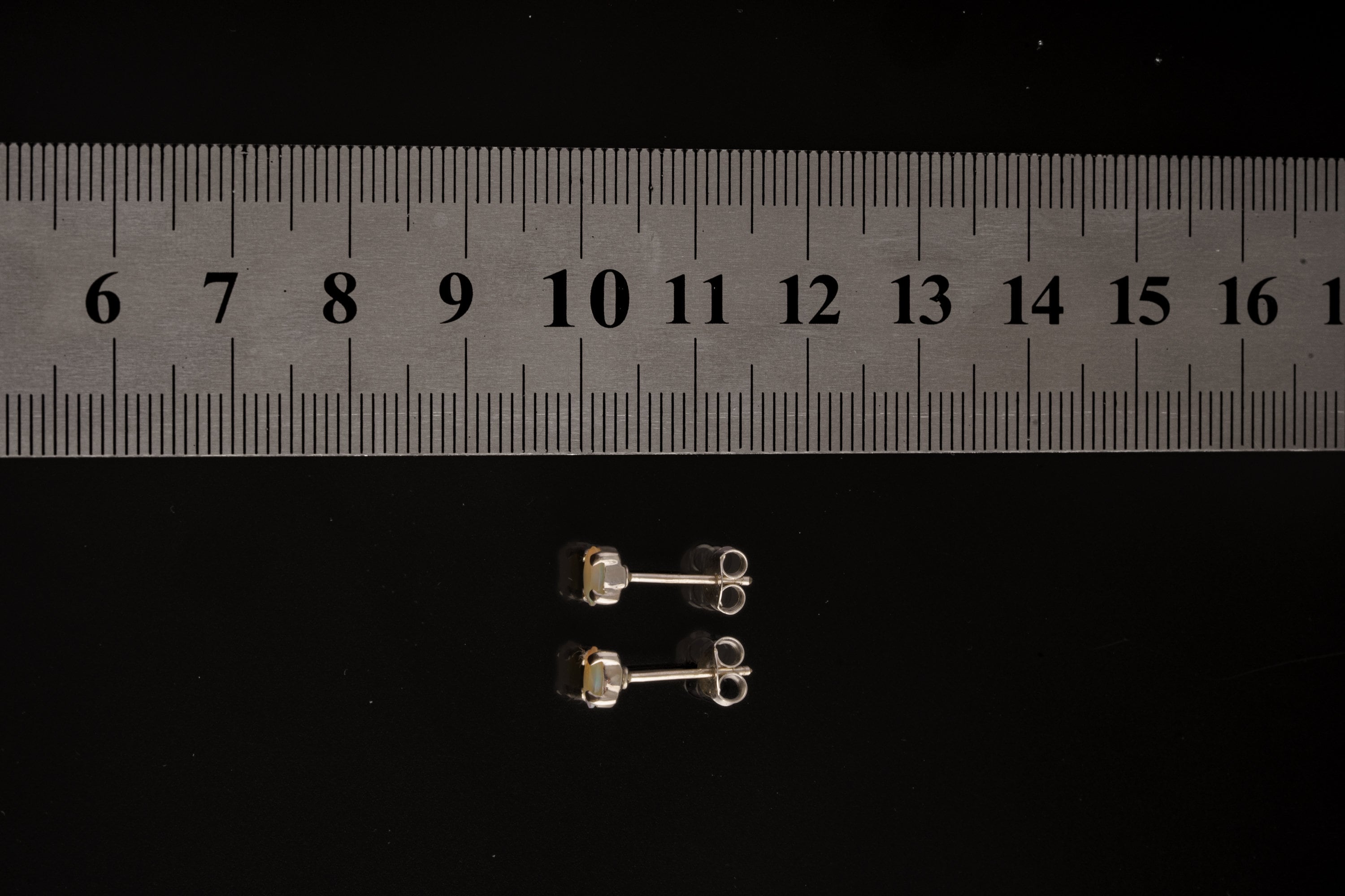 Ethiopian Opal Stud Earrings: 925 Sterling Silver Claw Setting