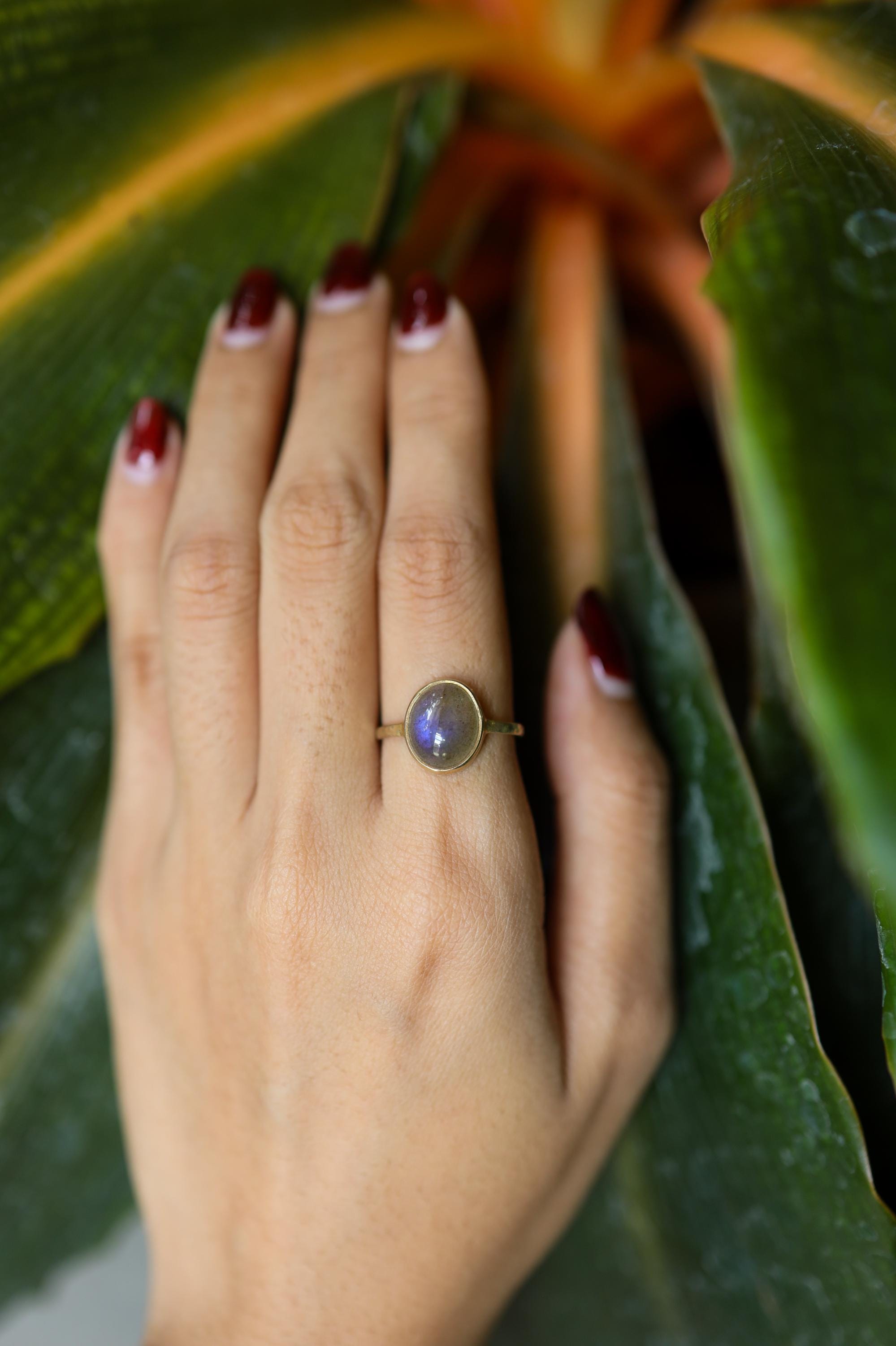 High Grade Labradorite - Stack Crystal Ring - Size 6 1/2 US - Gold Plated 925 Sterling Silver - Thin Band Hammer Textured