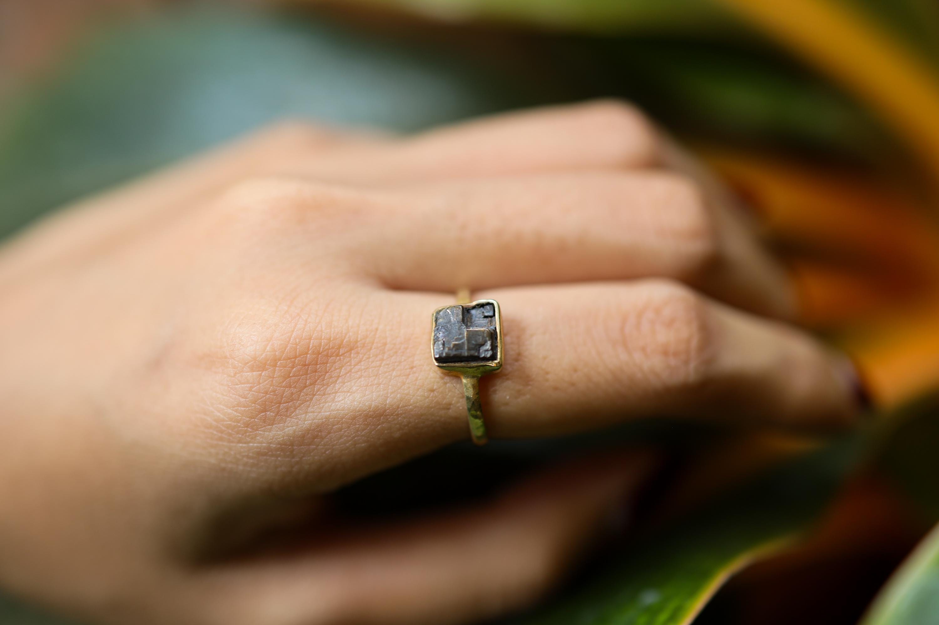 Pyrite Ring Gold Plated 925 Sterling Silver Solar Plexus Chakra Leo Protection Prosperity Jewelry Gift Size 5 1/2