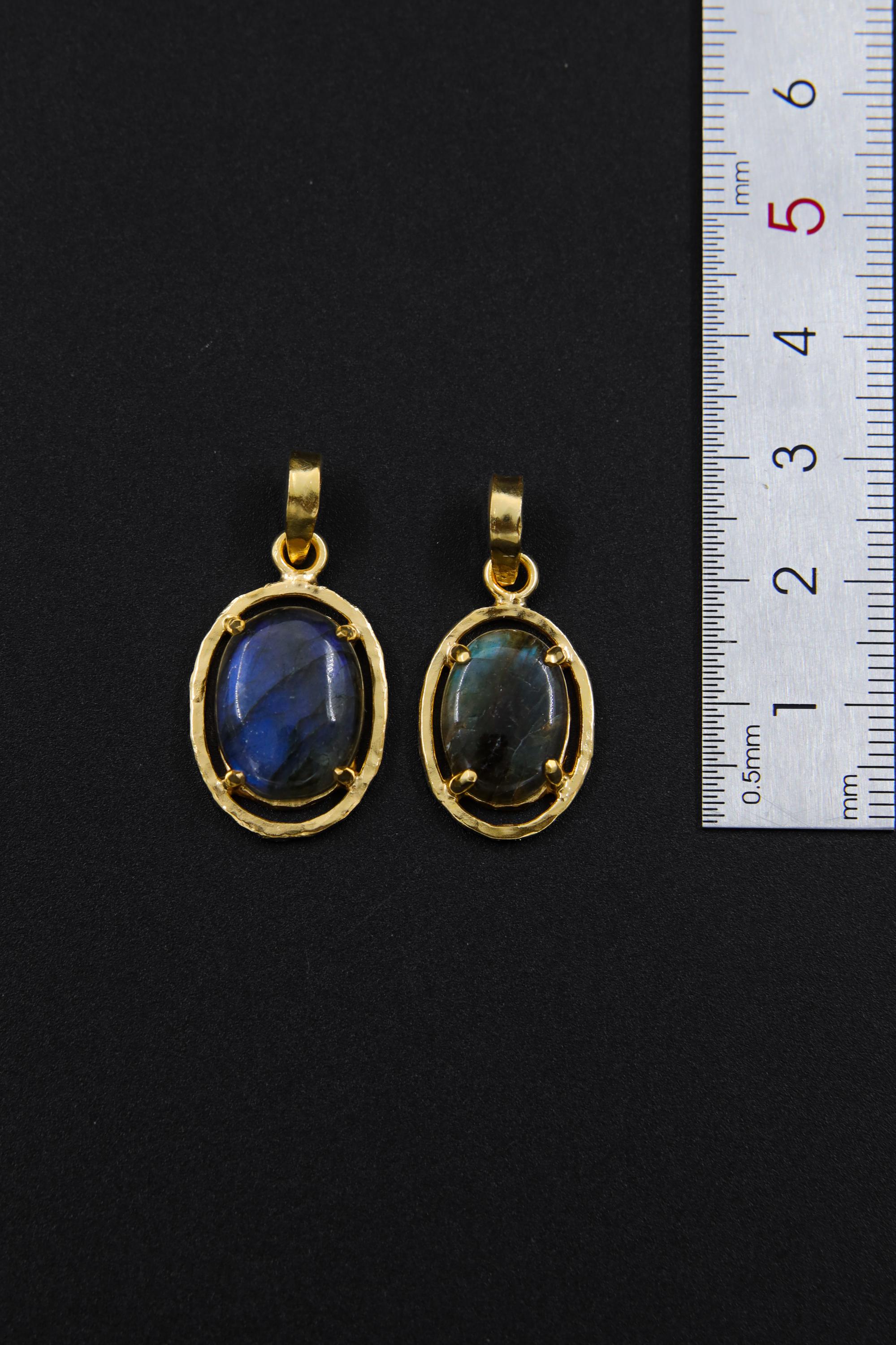 Madagascan Labradorite Pendant: 18k Gold Plated Sterling Silver, Third Eye Chakra