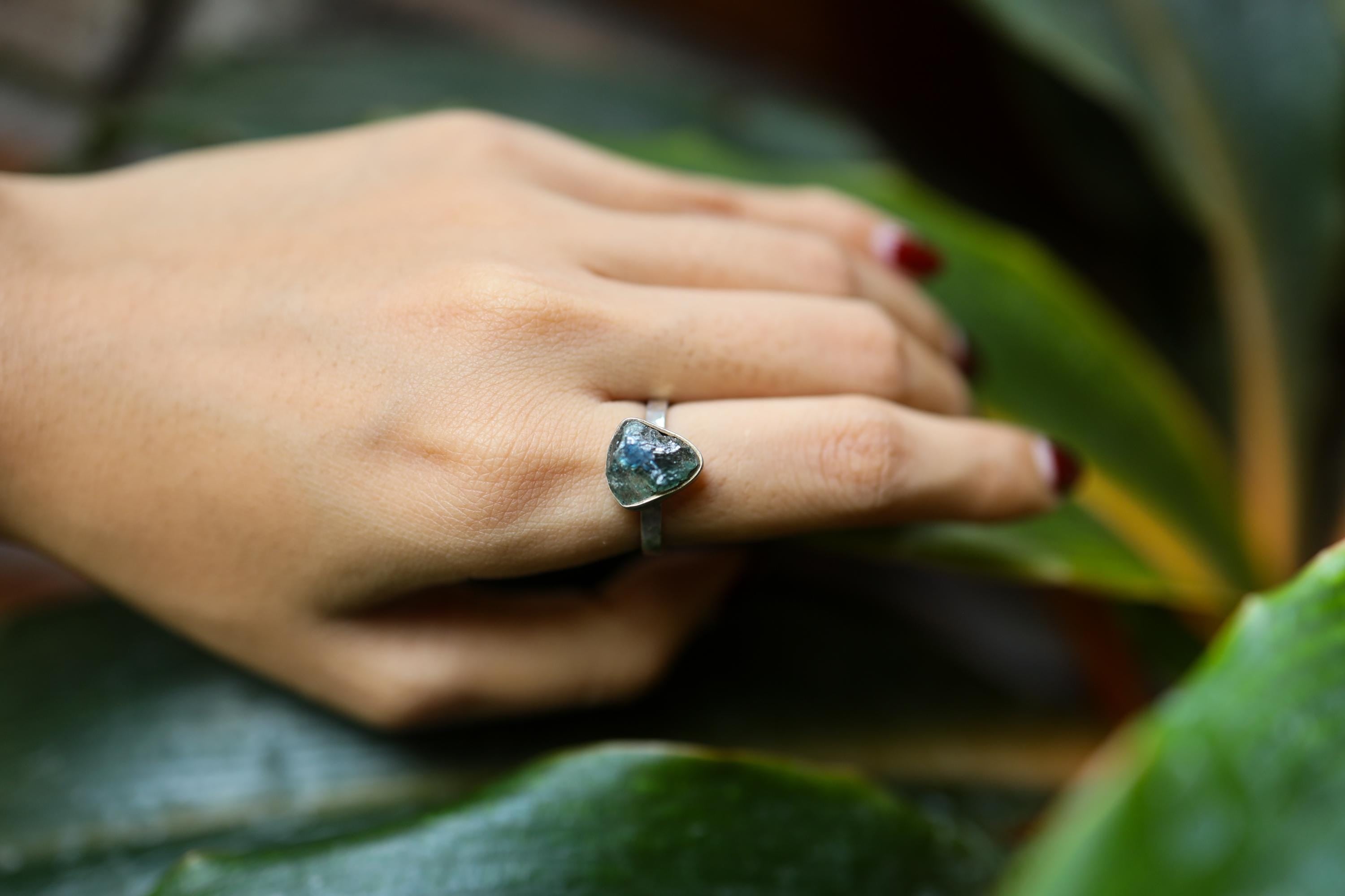 Raw Blue Tourmaline - 925 Sterling Silver WAS GOLD PLATED - Size 6