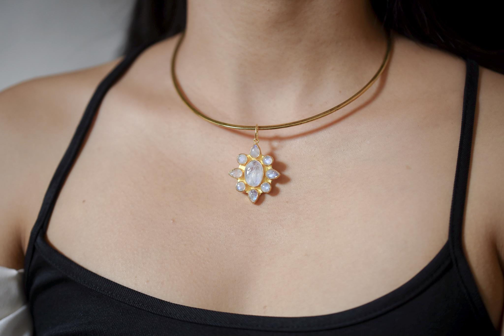 Blue Moonstone Flower Pendant 925 Silver 18k Gold Plated Lunar Bloom Necklace Crown Third Eye Chakra Gift