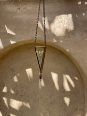 Brass Triangle Quartz Hanging Decoration – Geometric Glass Ornament, Raw Crystal Point, Boho Room & Sacred Space Decor