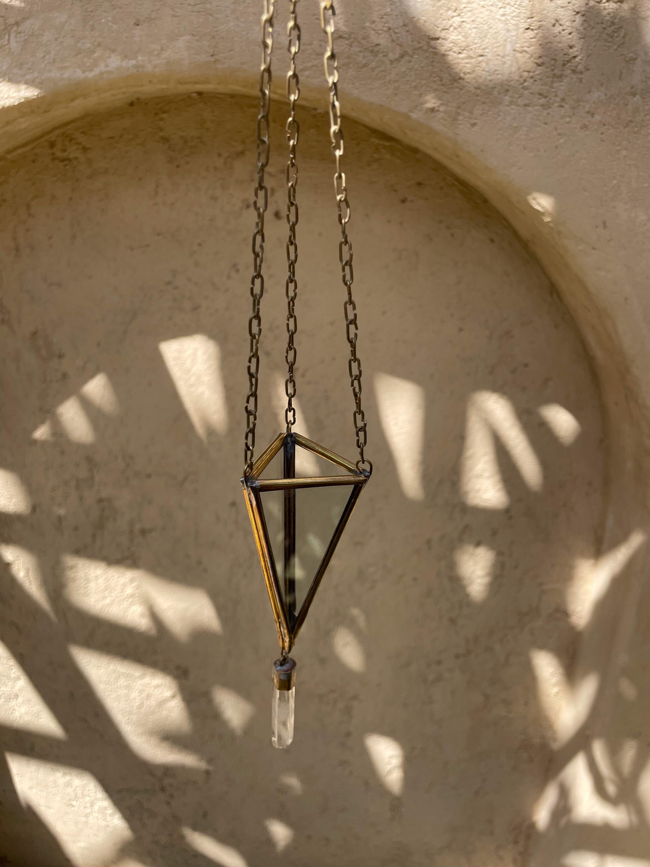 Brass Triangle Quartz Hanging Decoration – Geometric Glass Ornament, Raw Crystal Point, Boho Room & Sacred Space Decor