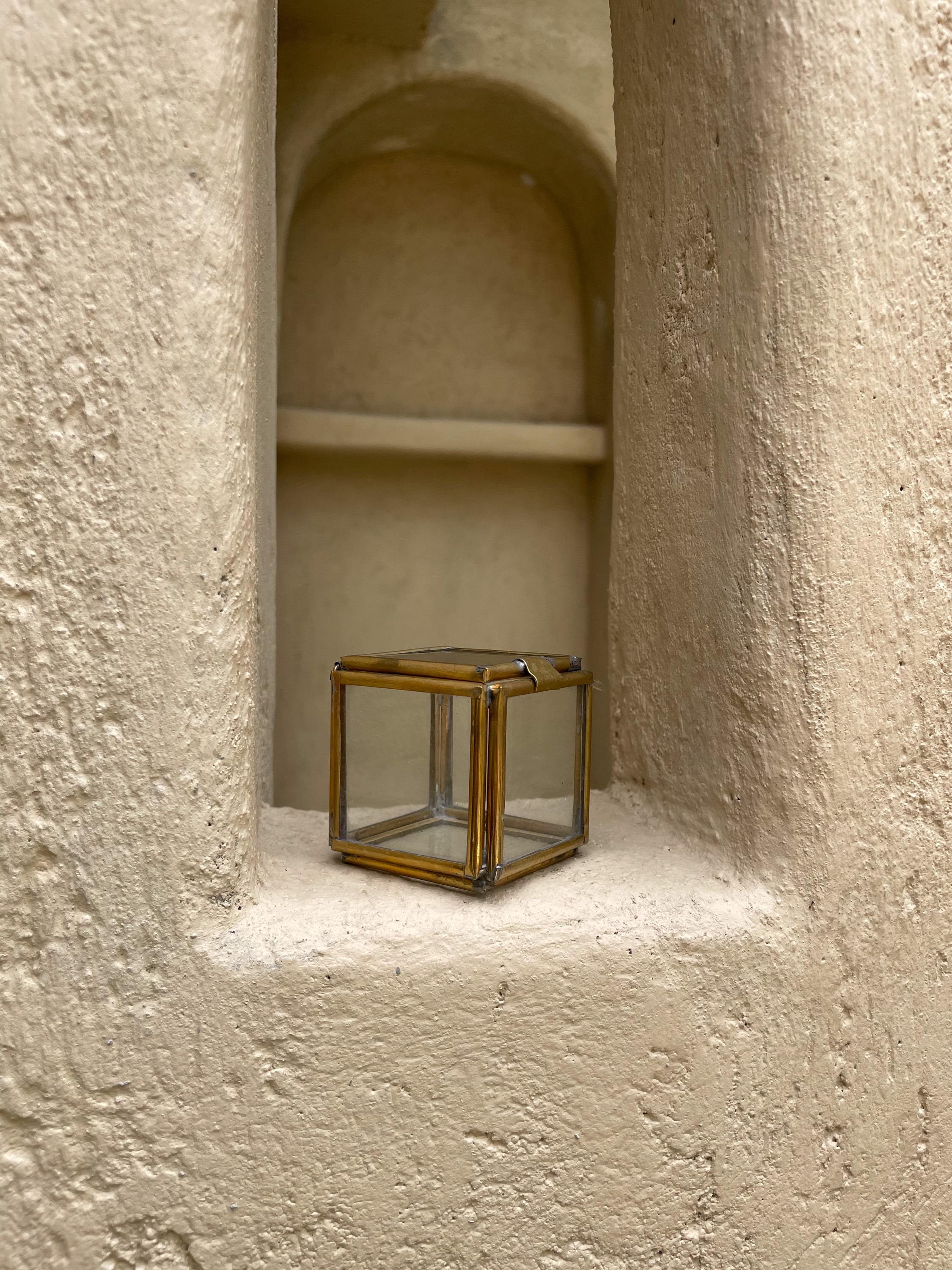 Square Glass Brass Jewelry Display Box Gold Toned Ring Earring Case 4.5cm Gem Storage Keepsake Gift Box