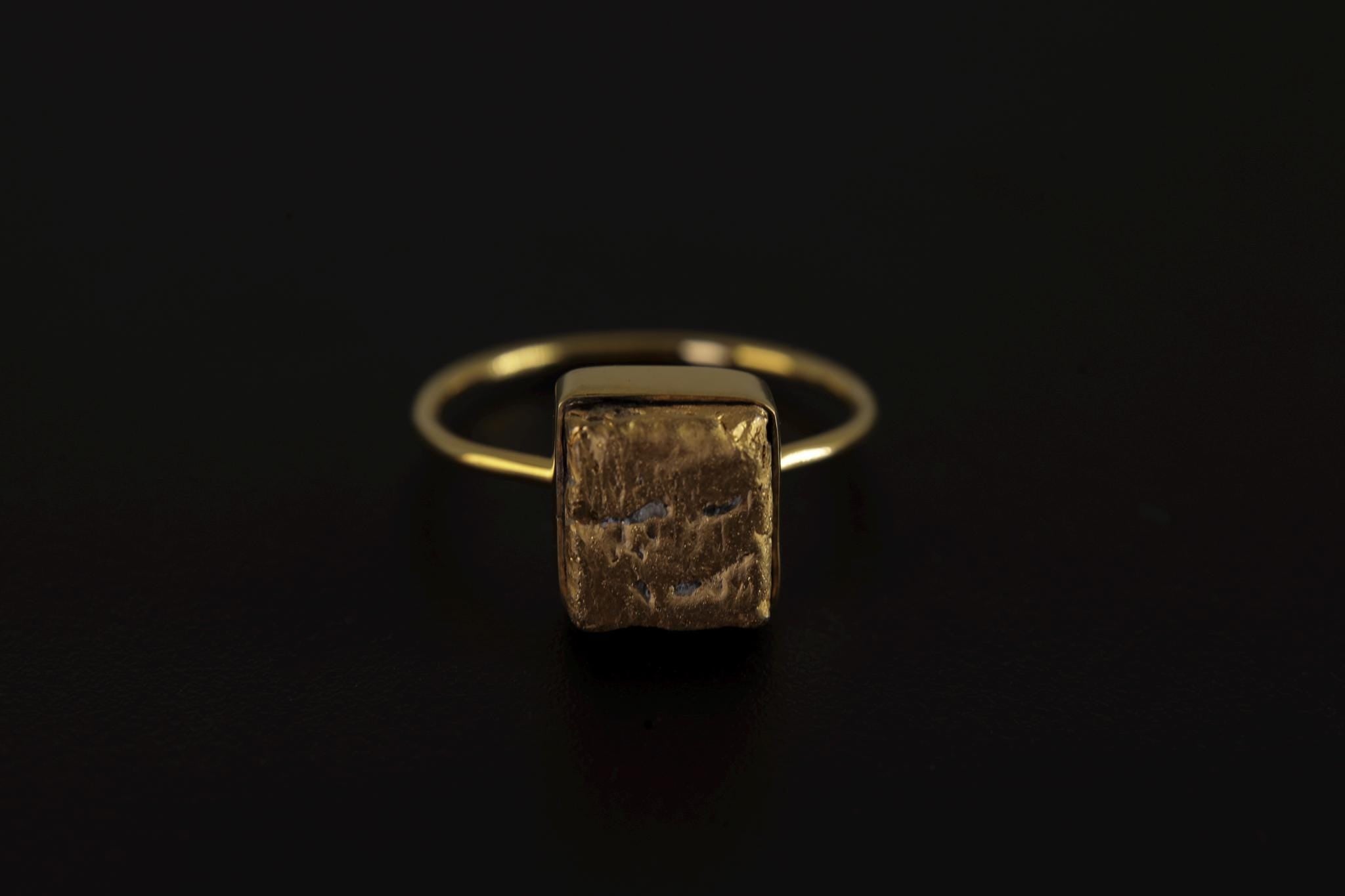 Gold Pyrite Ring, 18k Gold Plated, 925 Silver, Raw Pyrite Cube Crystal Ring Stack Ring, Solar Plexus Chakra, Strength Confidence, Best Gift