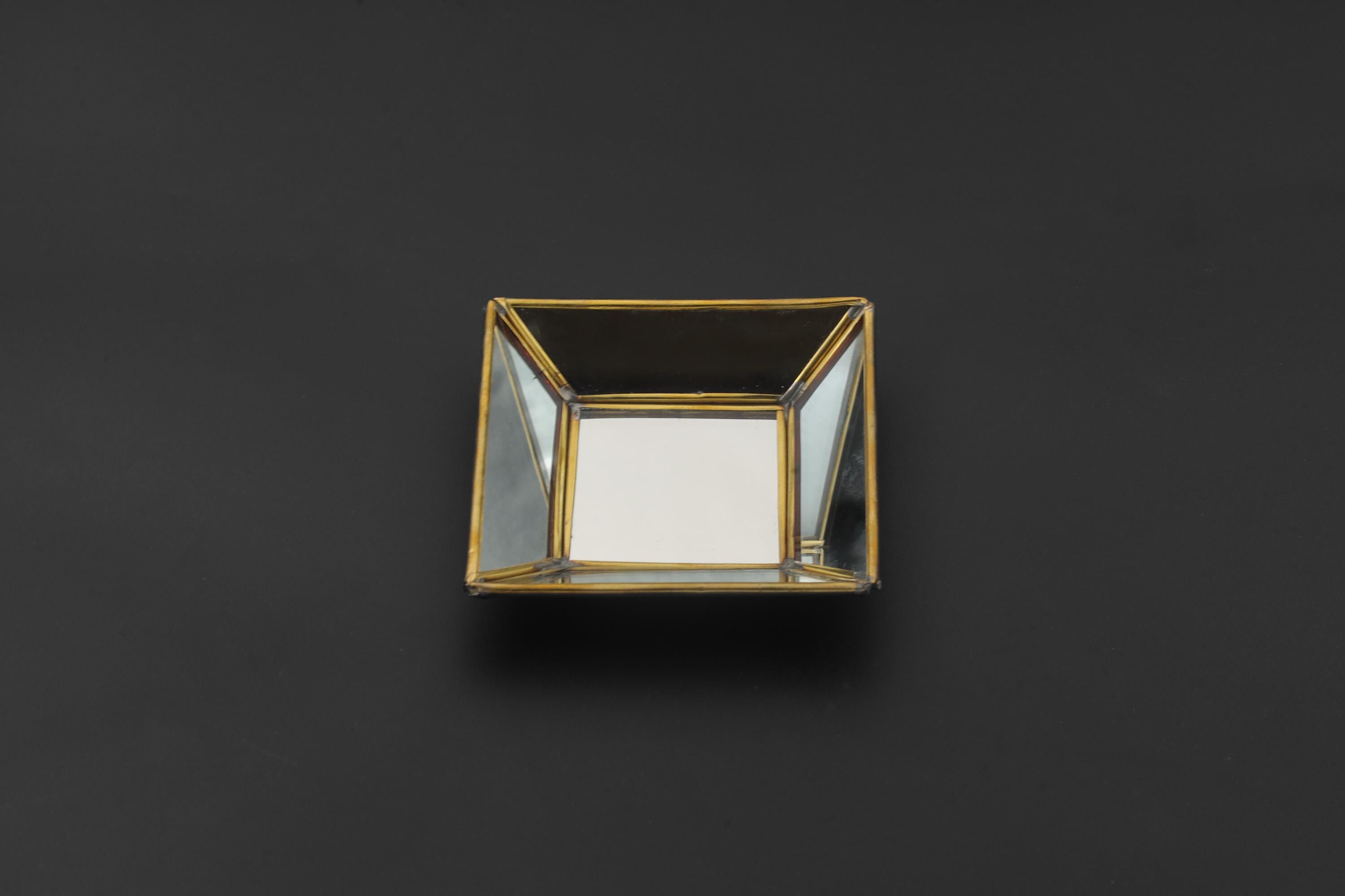 Brass Mirror Geometric Tray Handmade Reflective Pyramid Jewelry Display Tray Candle Holder Keepsake Decor Gift