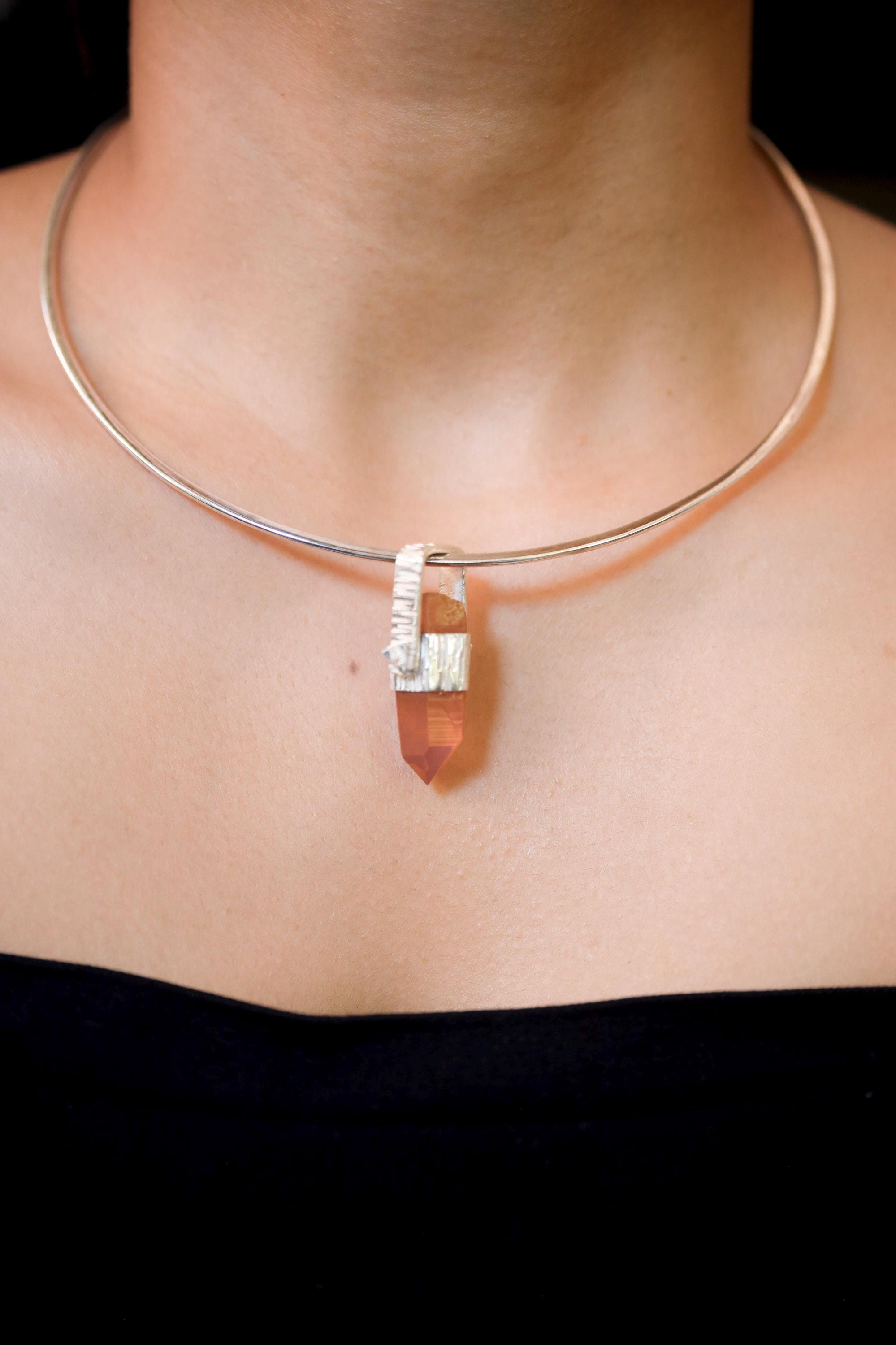 Australian Orange Lithium Lemurian Quartz Point Pendant, 925 Silver, Hammered Texture, High Shine, Root Chakra, Minimalist Unique Gift