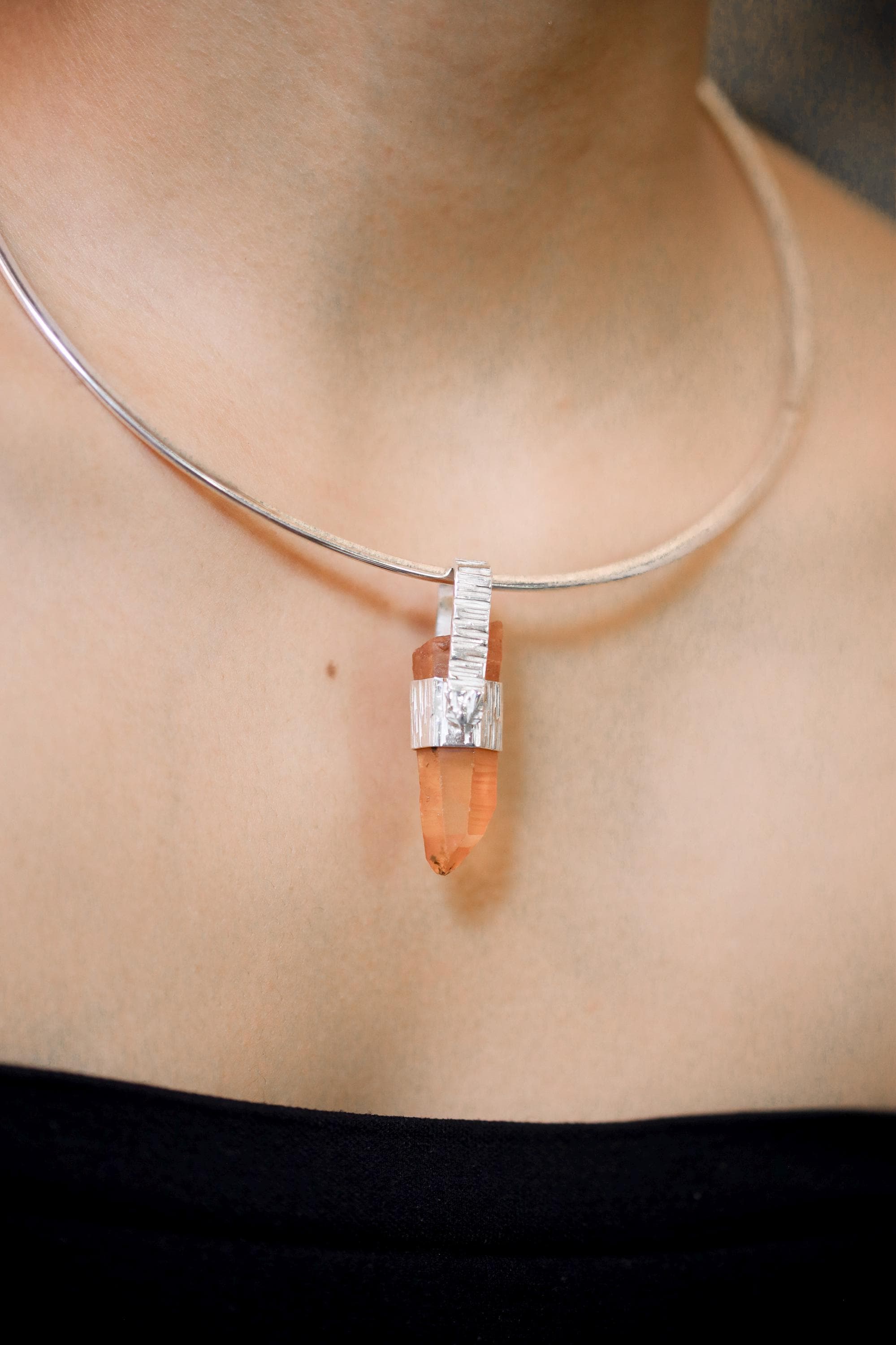 Australian Lemurian Quartz Pendant 925 Sterling Silver Hammered Cap Orange Crystal Point Crown Chakra Gift